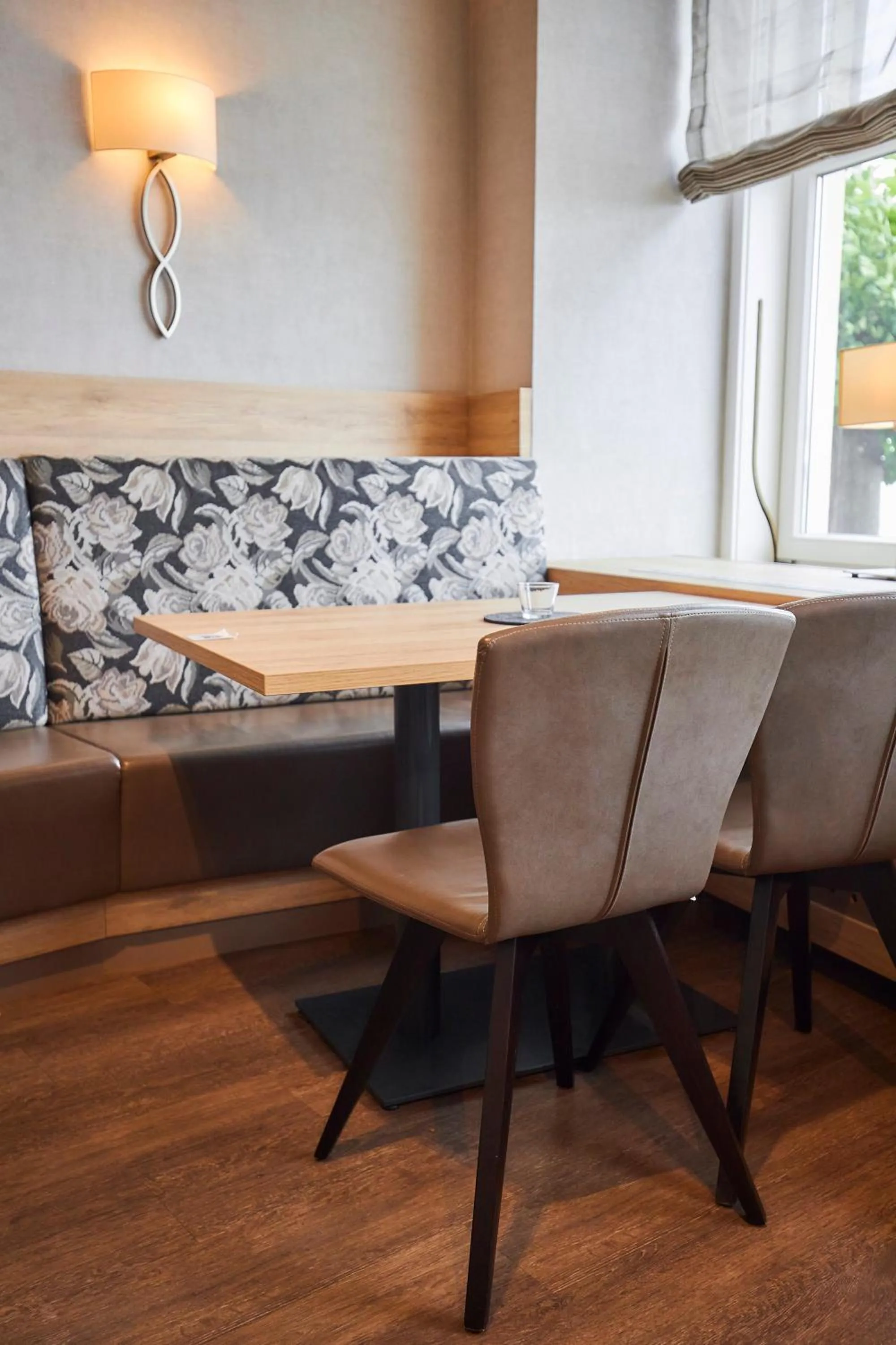 Restaurant/places to eat in Flair Hotel zum Schiff