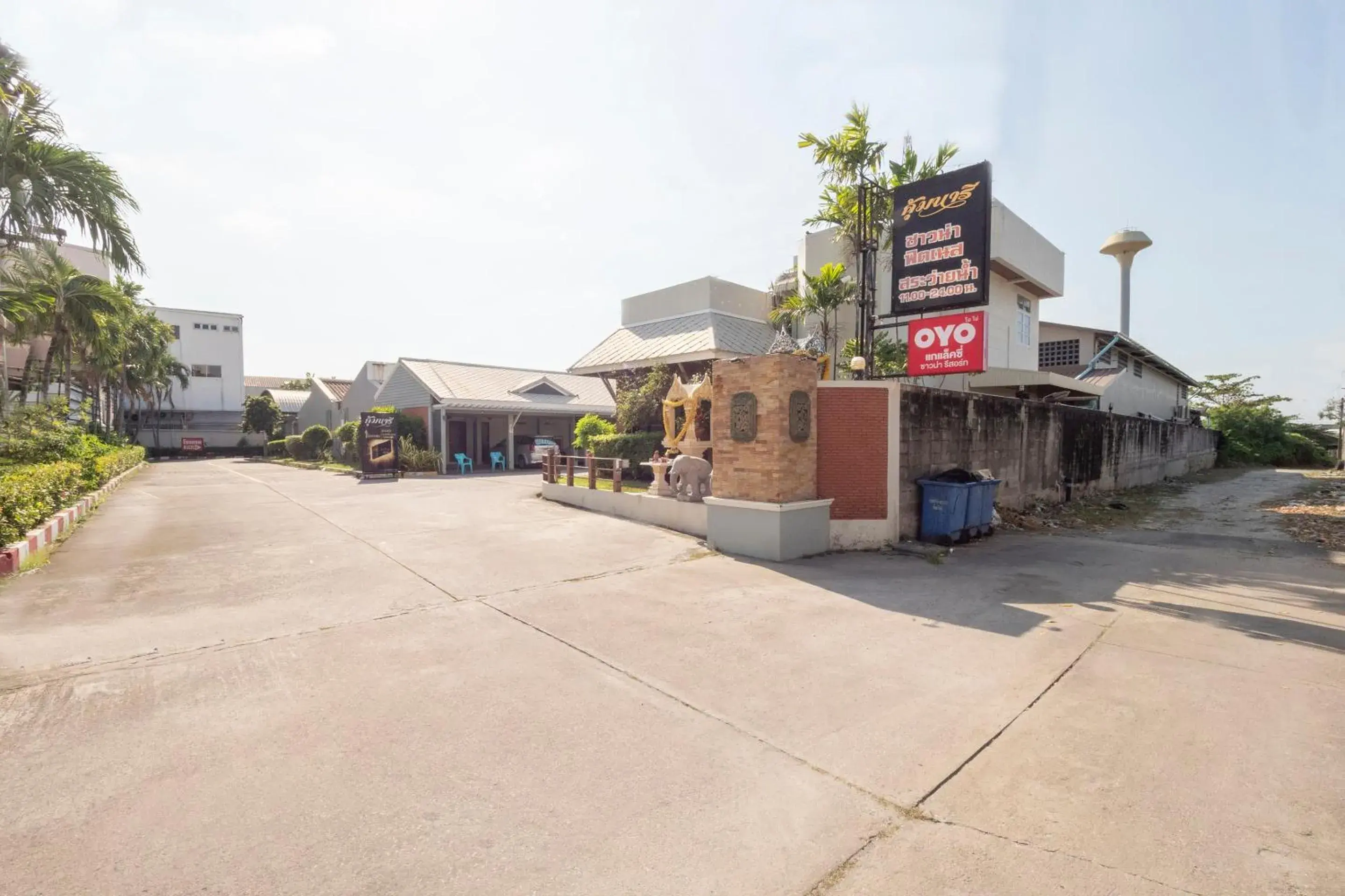 Facade/entrance in OYO 75382 Chonburi Hotel Facade/entrance in OYO 75382 Chonburi Hotel