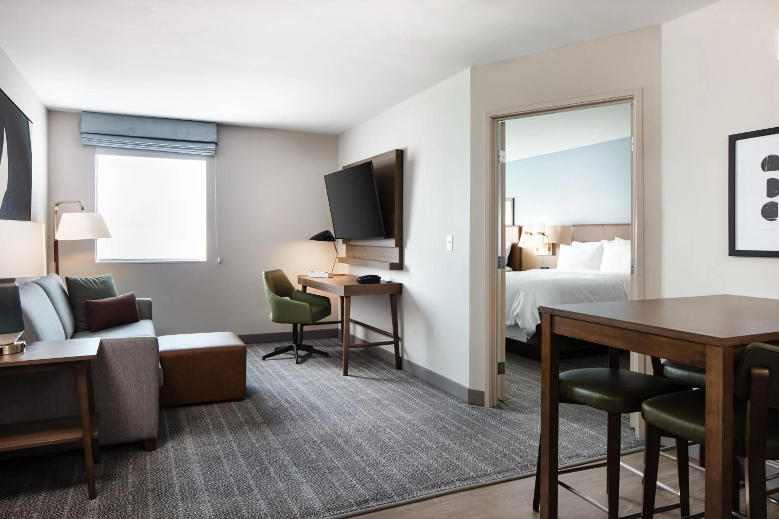 Bed in Staybridge Suites - Iowa City - Coralville by IHG