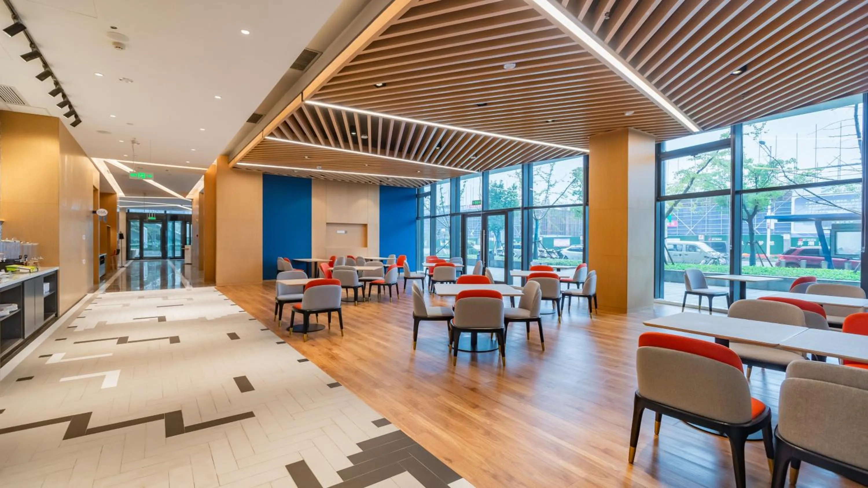 Restaurant/places to eat in Holiday Inn Express Nanjing Jiangbei Yushan, an IHG Hotel