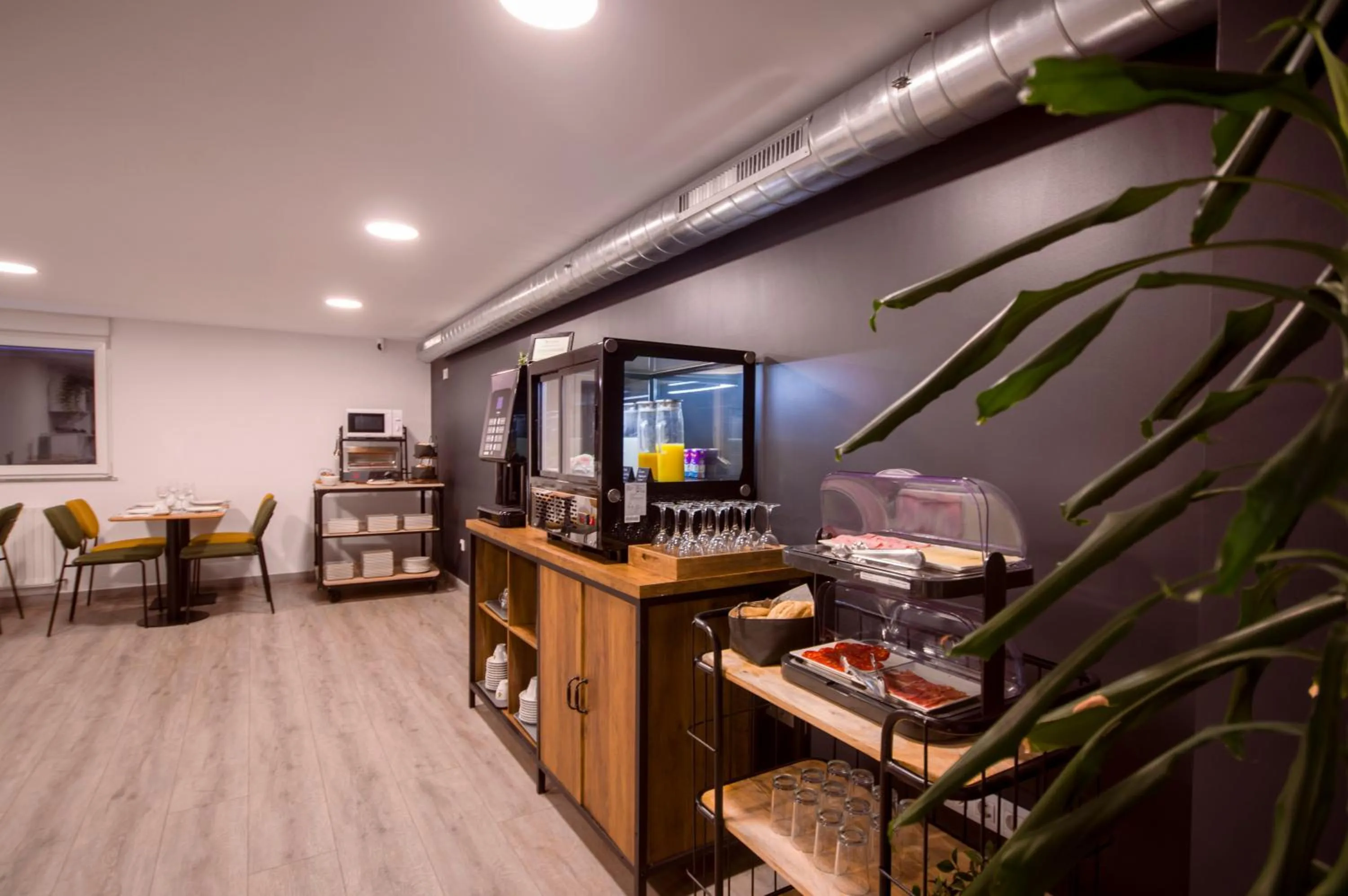 Breakfast in U-Hotel Darío Lugo