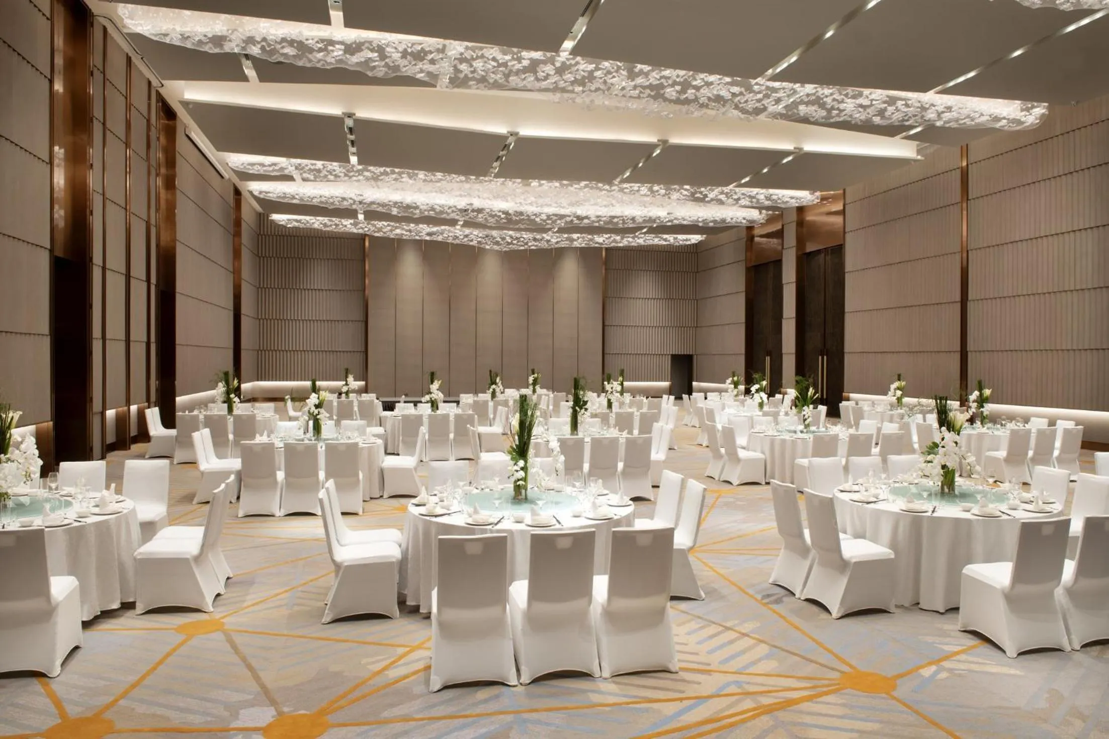 Meeting/conference room in Crowne Plaza Beijing Badaling by IHG
