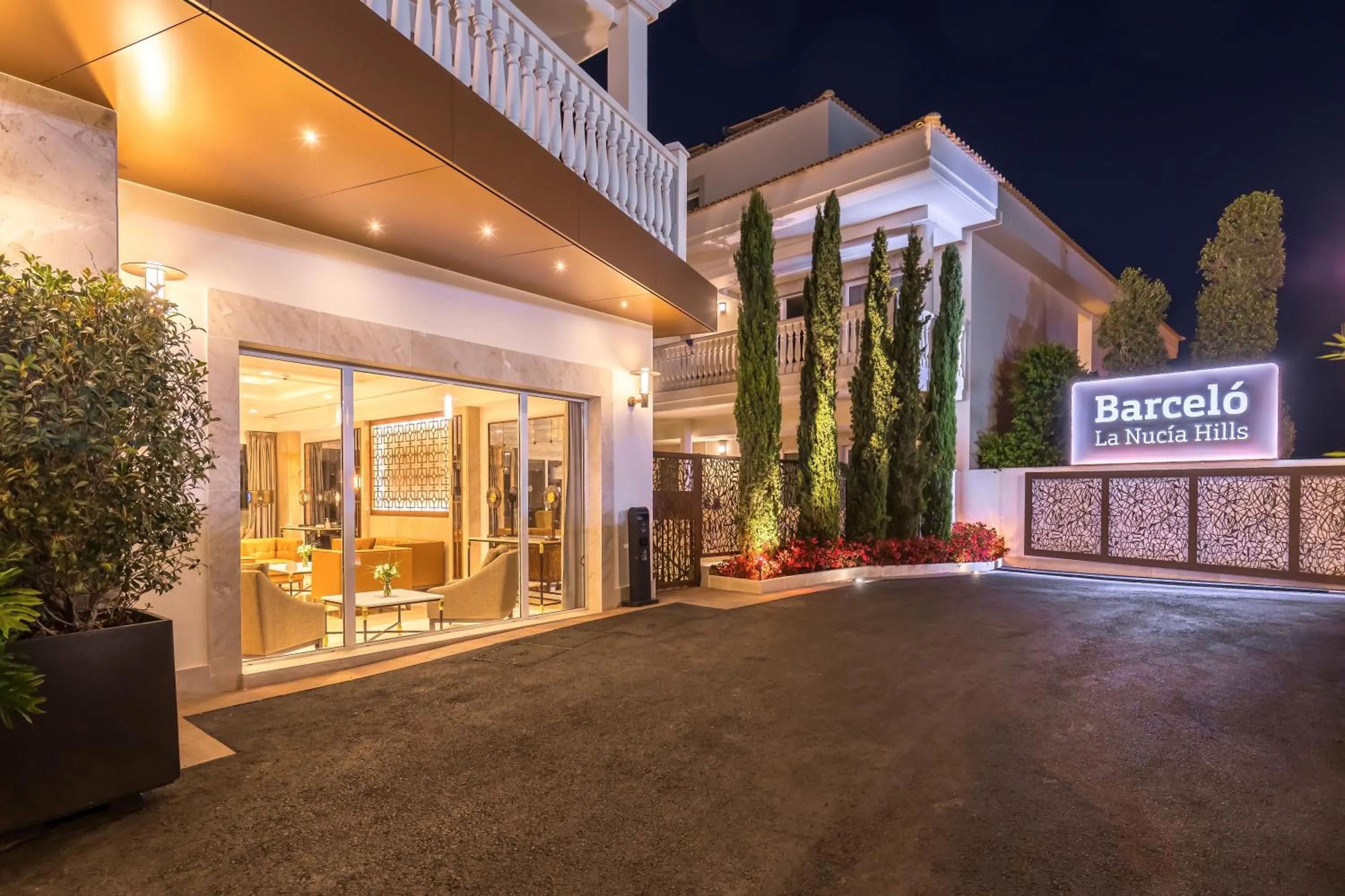 Facade/entrance in Barceló la Nucía Hills