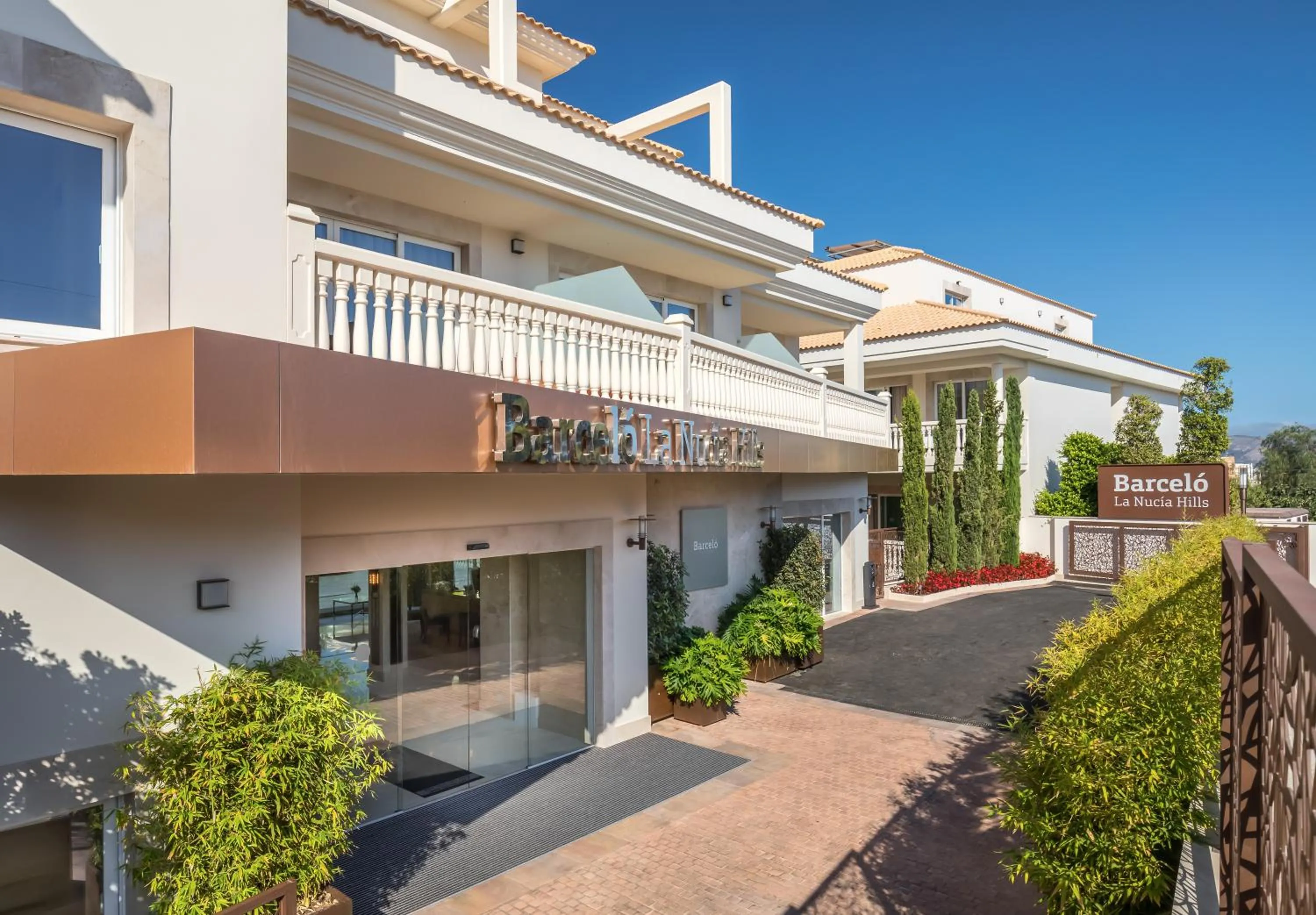 Facade/entrance in Barceló la Nucía Hills