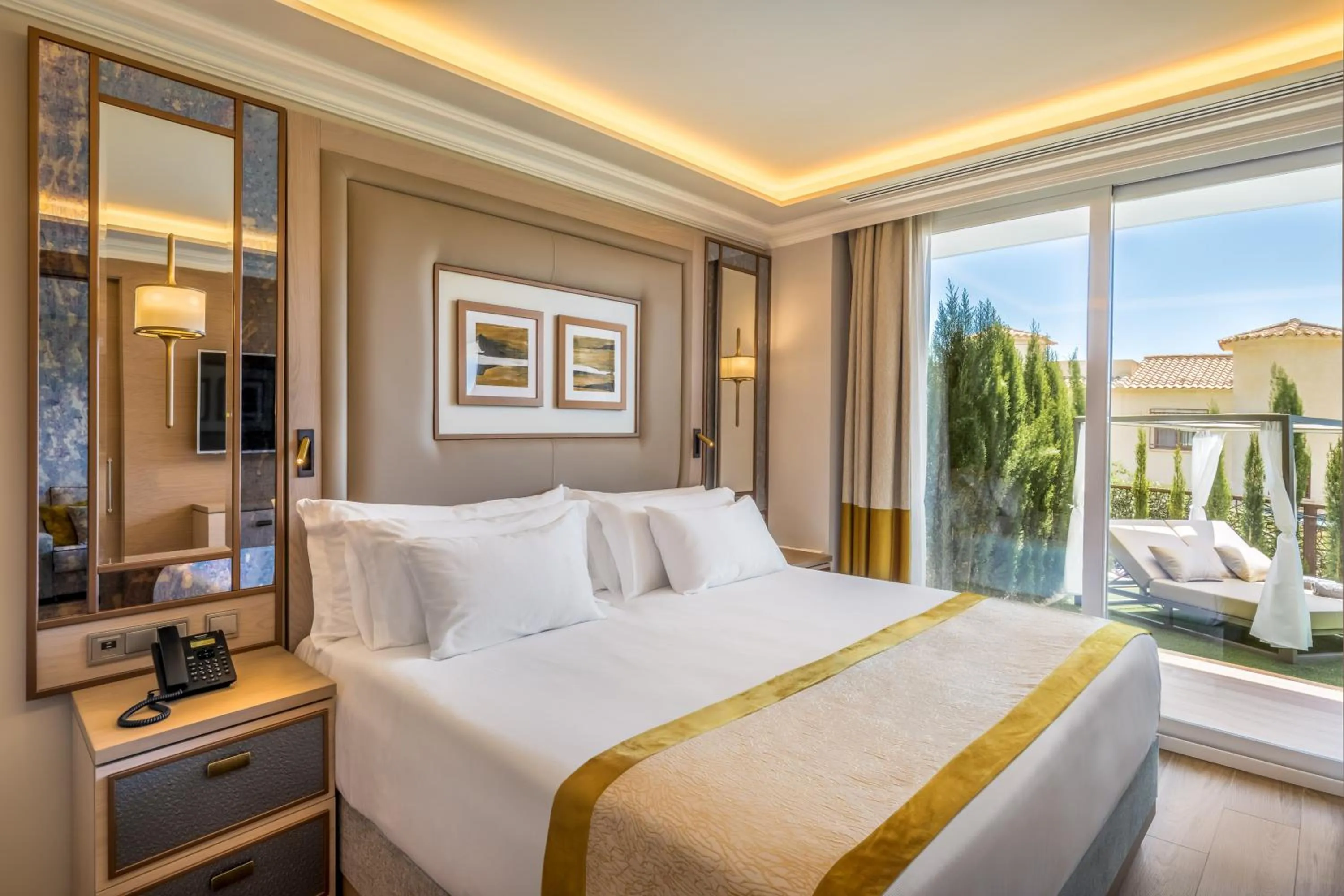 Bed in Barceló la Nucía Hills