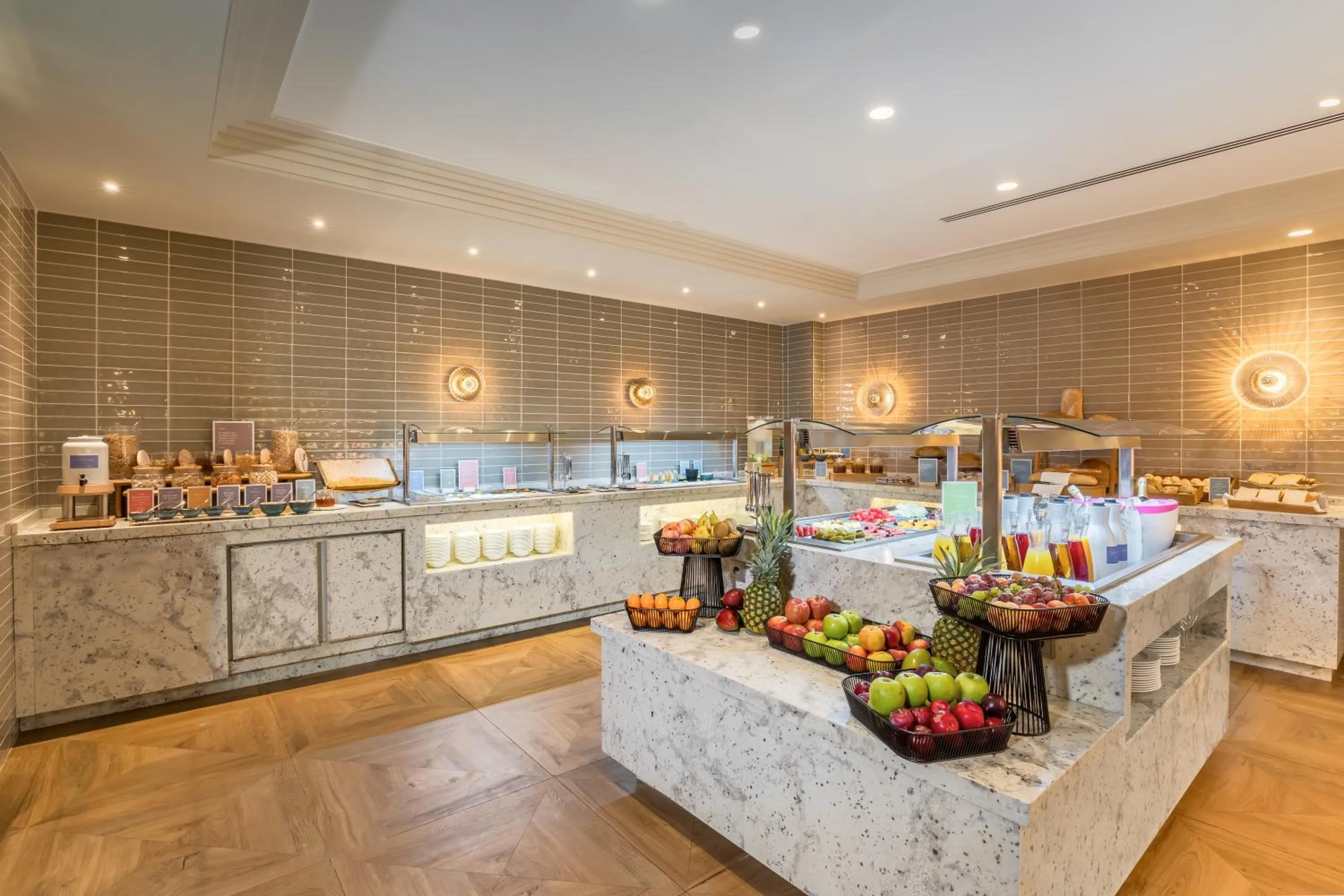 Restaurant/places to eat in Barceló la Nucía Hills