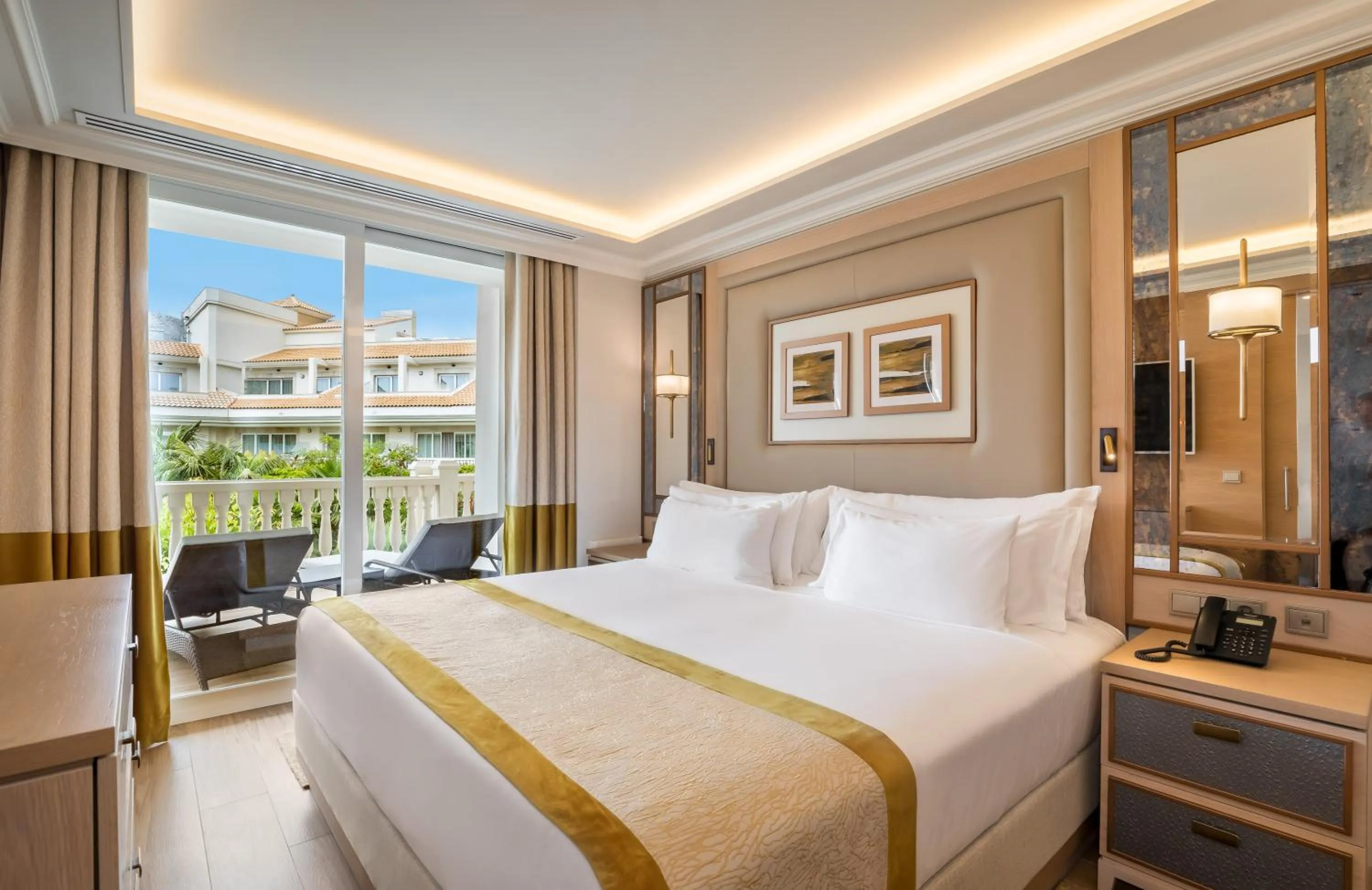 Bed in Barceló la Nucía Hills