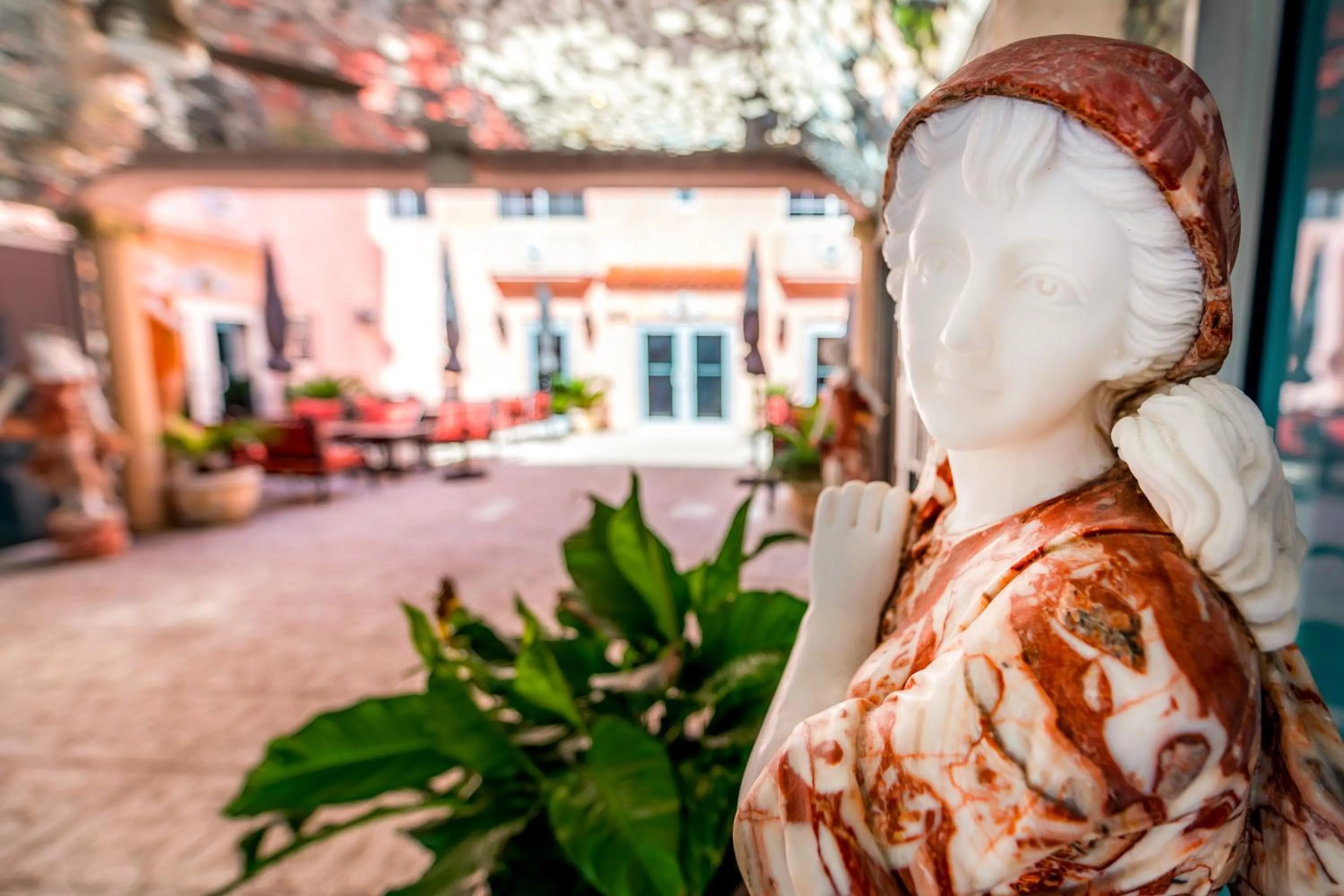 Facade/entrance in Secret Garden Miami Beach