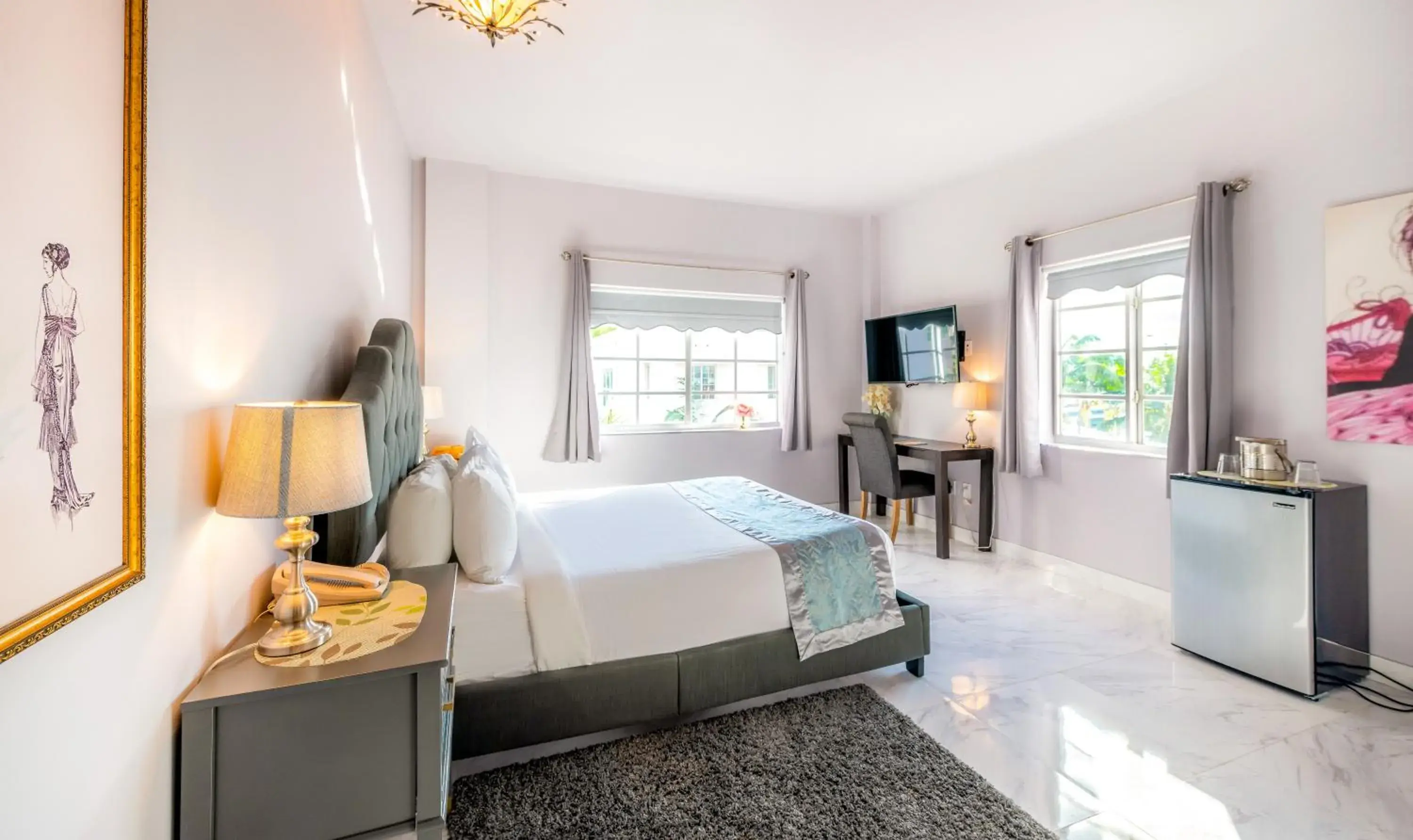 Photo of the whole room, Bed in Secret Garden Miami Beach Photo of the whole room, Bed in Secret Garden Miami Beach