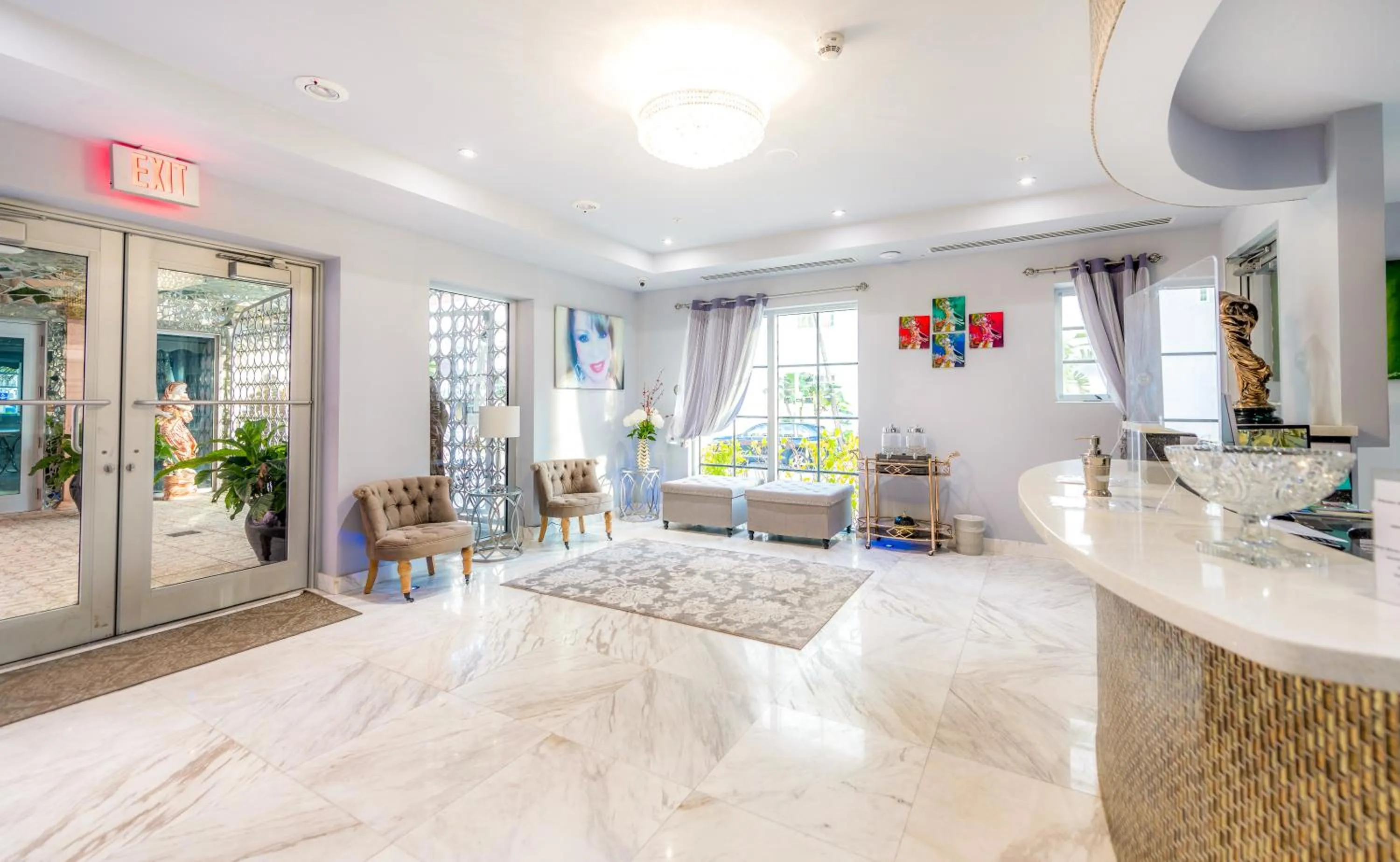 Lobby or reception in Secret Garden Miami Beach