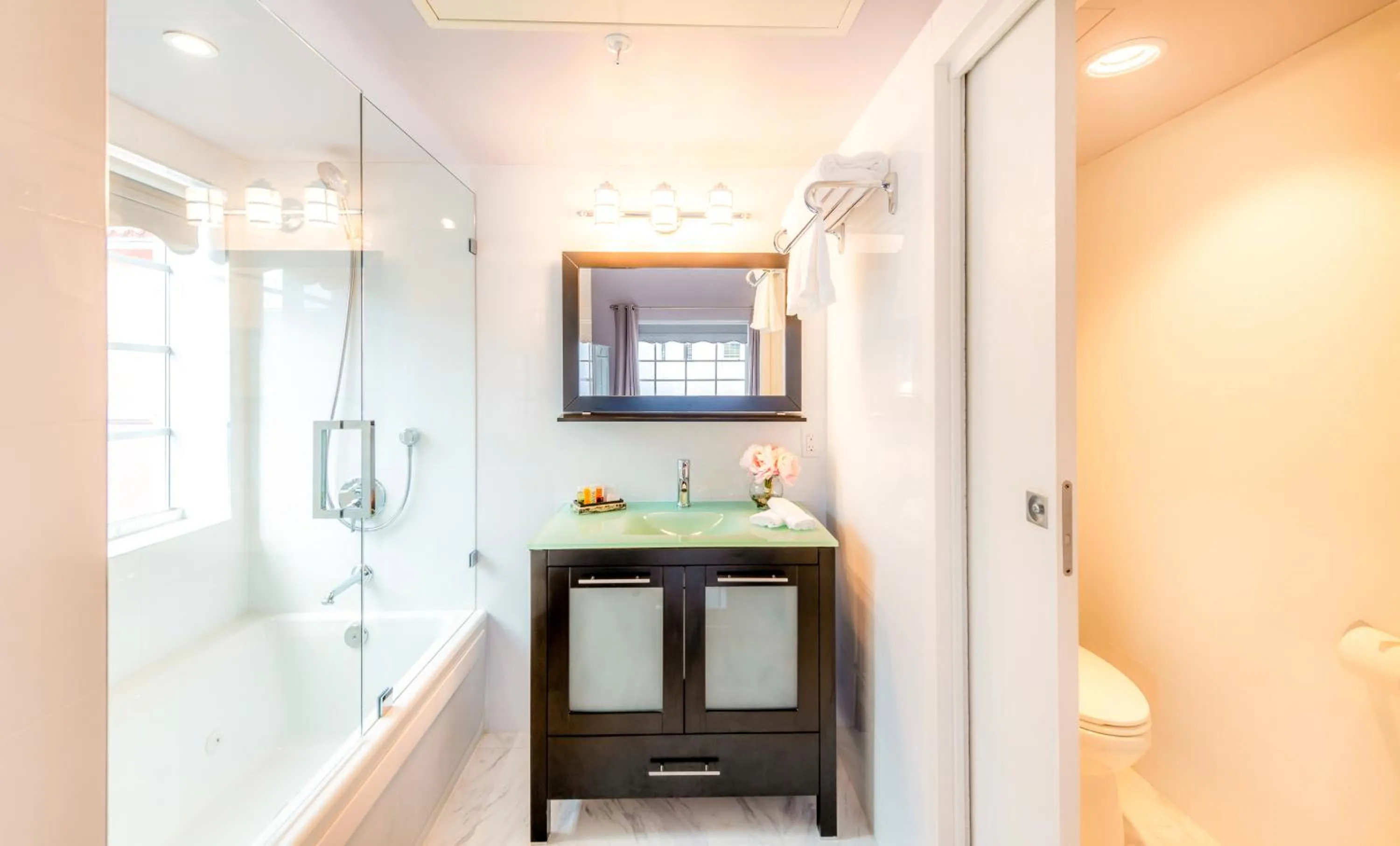 Bathroom in Secret Garden Miami Beach
