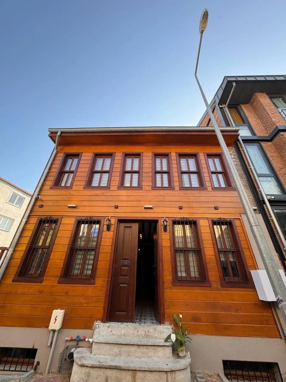 Property building in Gen Suites Cibali