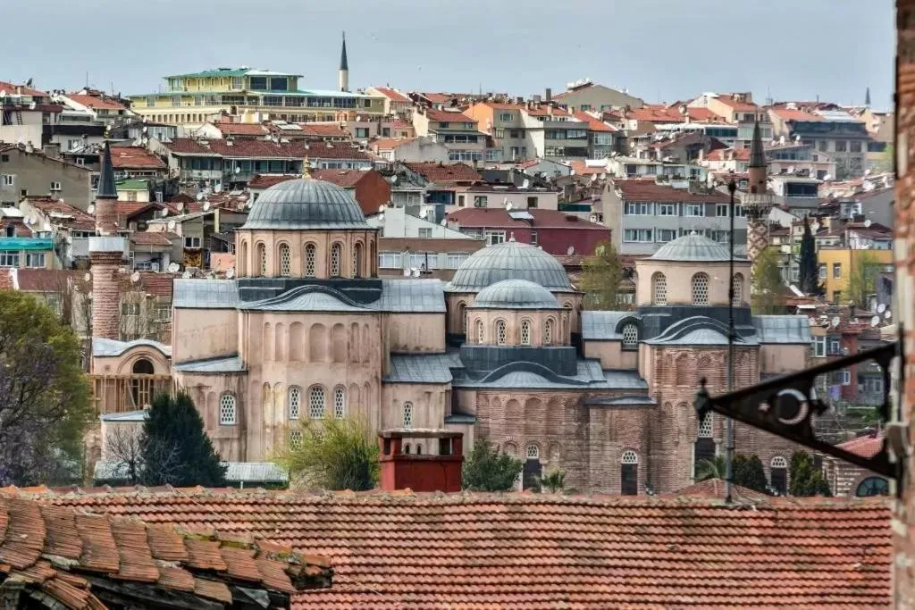 Nearby landmark in Gen Suites Cibali
