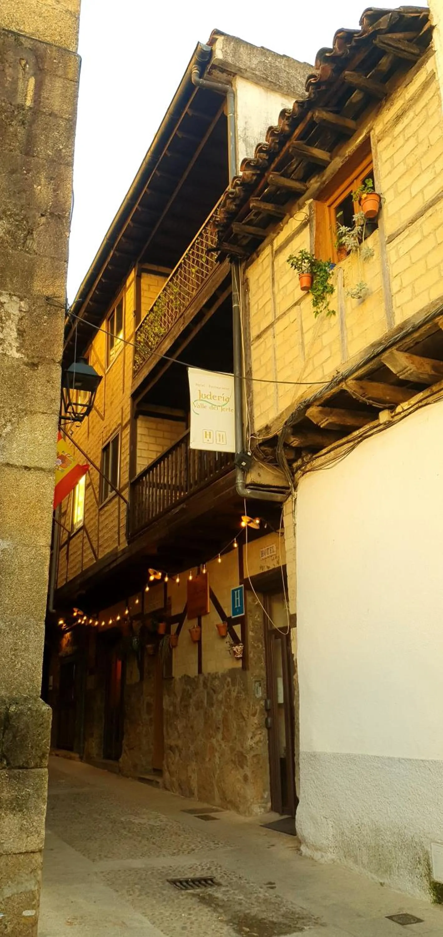 Property building in Hotel Judería Valle del Jerte