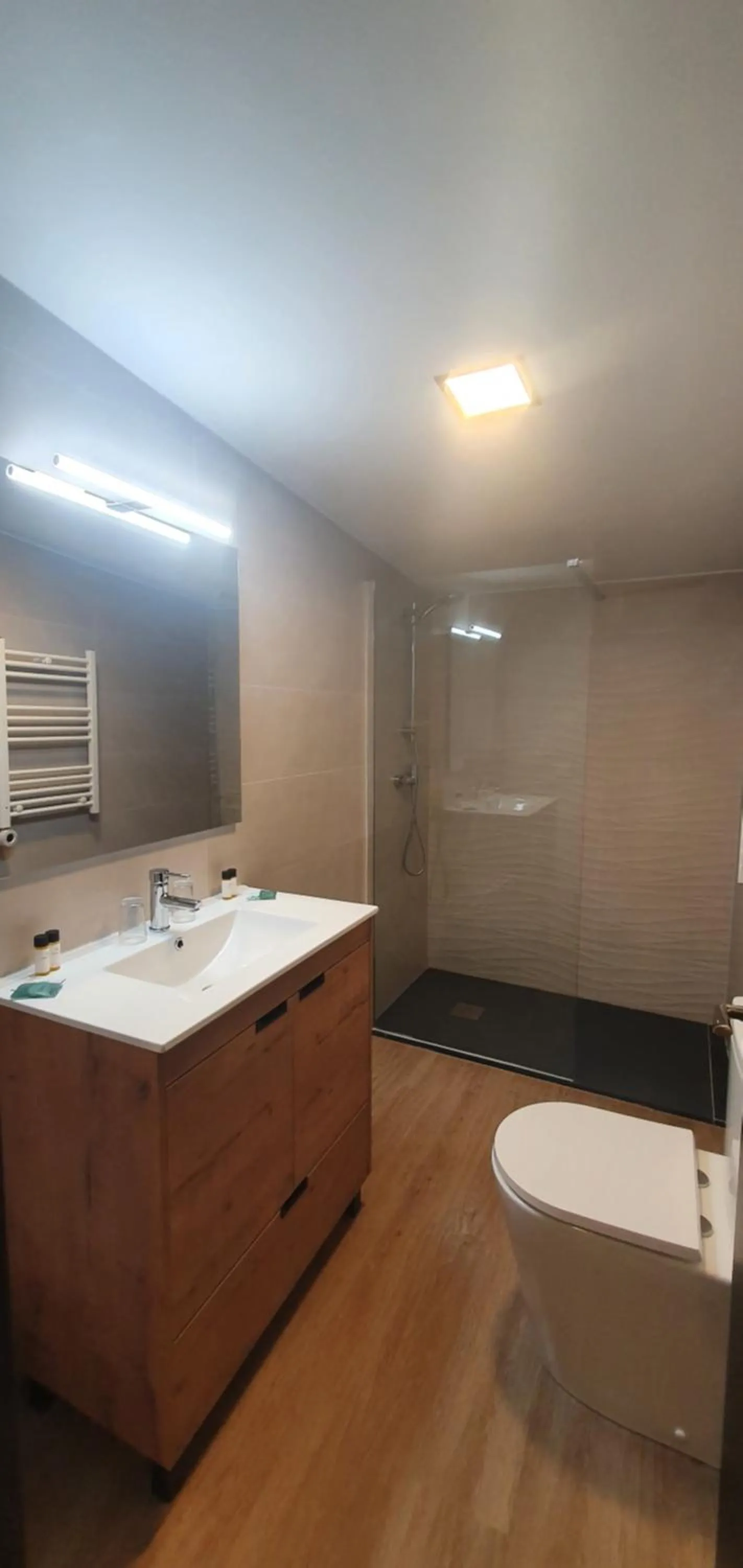 Bathroom in Hotel Judería Valle del Jerte