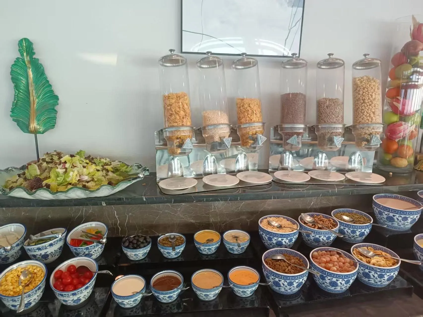 Breakfast in Novotel Atlantis Shanghai - Enjoy our great-valued breakfast in our rooftop revolving restaurant with a stunning river view & utilize our FREE self-serviced laundry