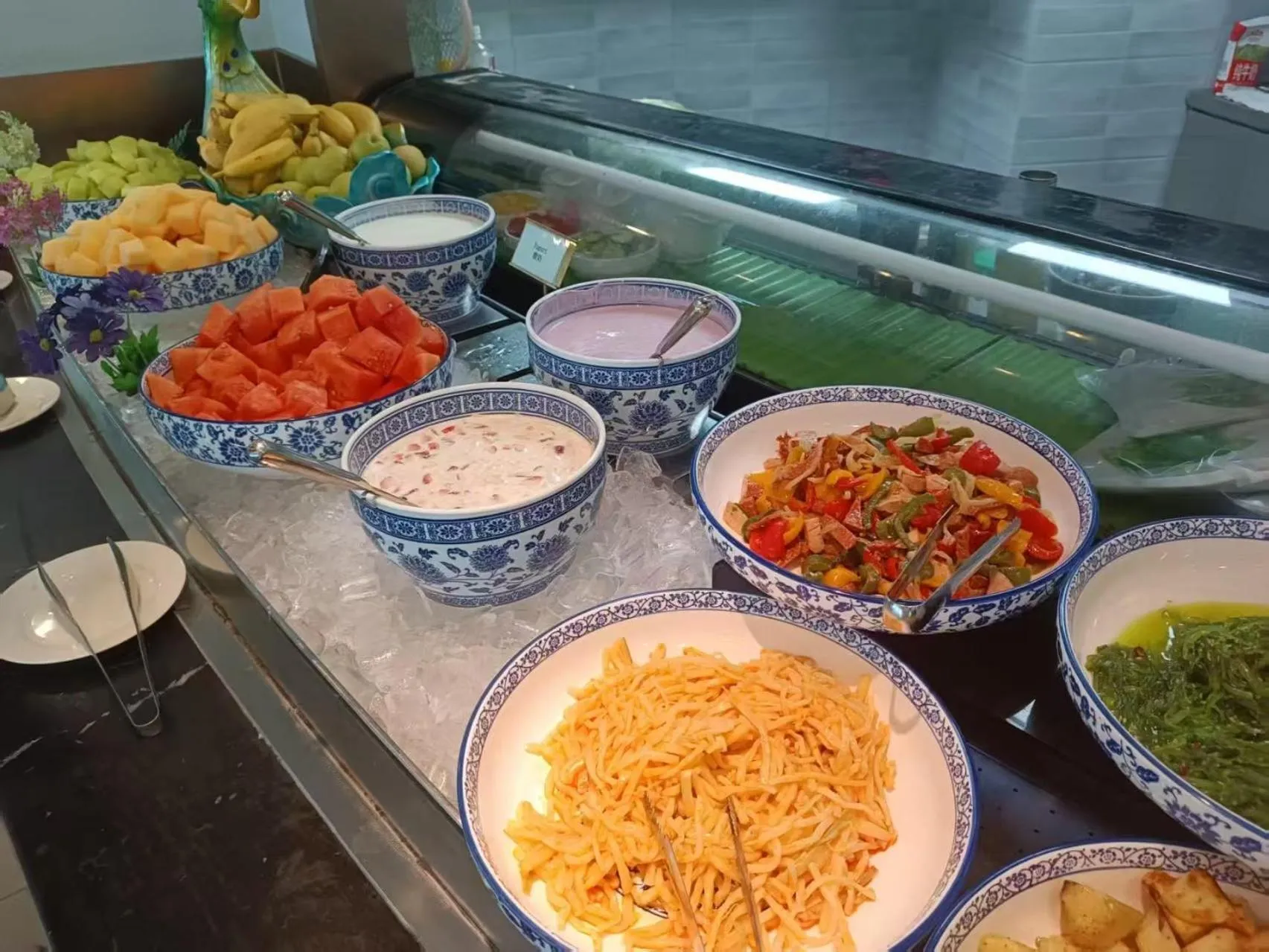 Breakfast in Novotel Atlantis Shanghai - Enjoy our great-valued breakfast in our rooftop revolving restaurant with a stunning river view & utilize our FREE self-serviced laundry