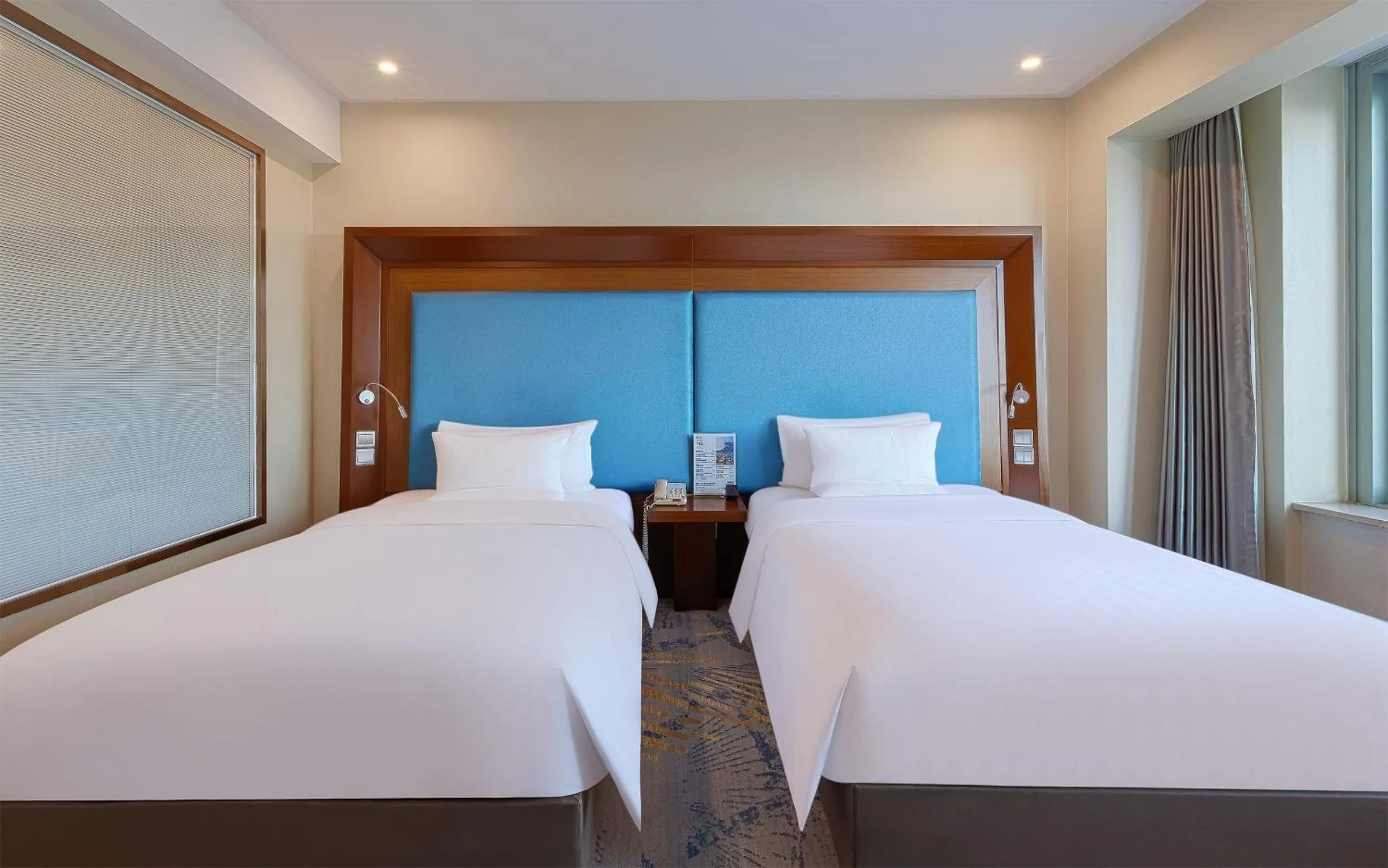 Bed in Novotel Atlantis Shanghai