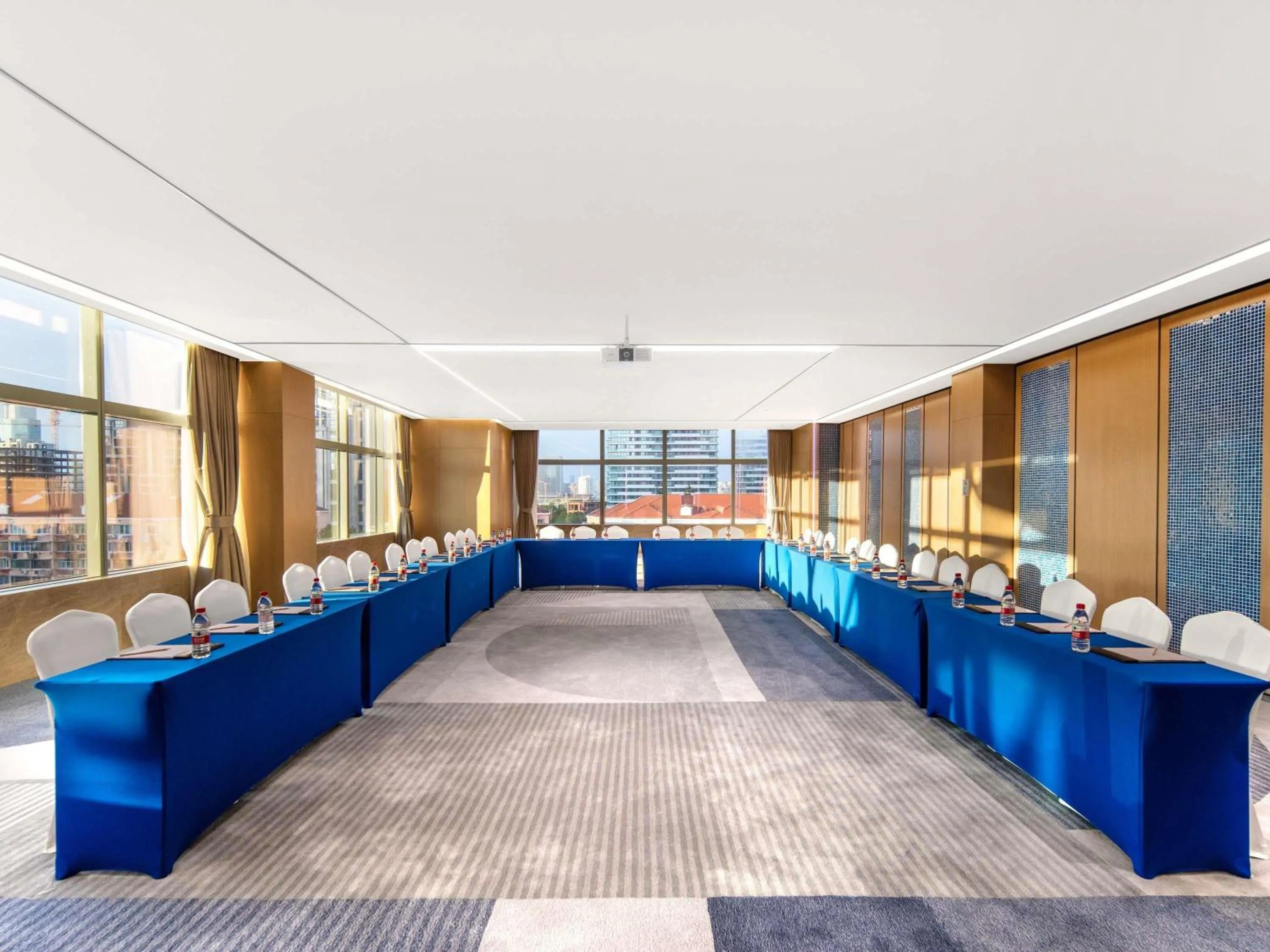 Meeting/conference room in Novotel Atlantis Shanghai - Enjoy our great-valued breakfast in our rooftop revolving restaurant with a stunning river view & utilize our FREE self-serviced laundry