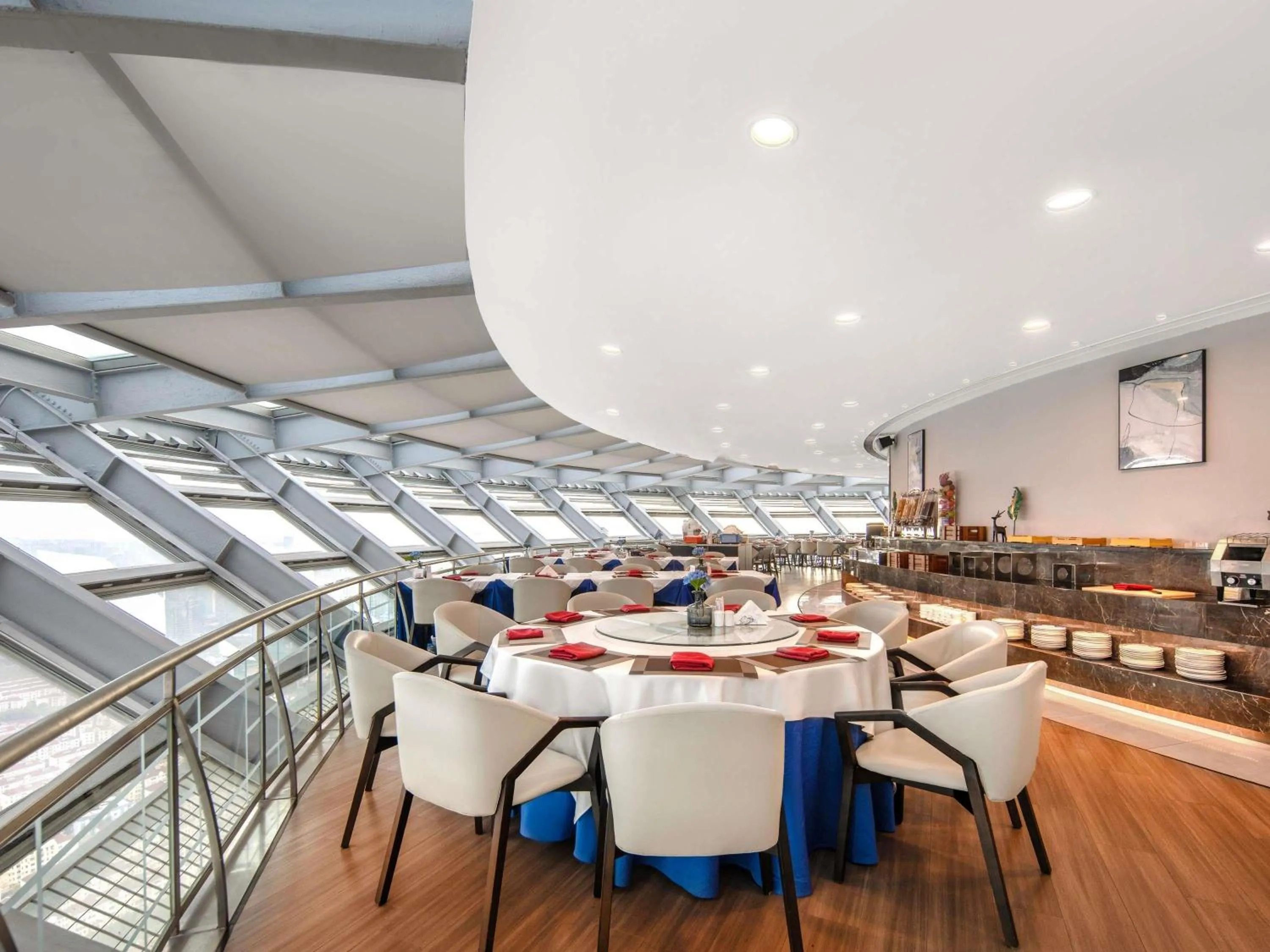 Restaurant/places to eat in Novotel Atlantis Shanghai