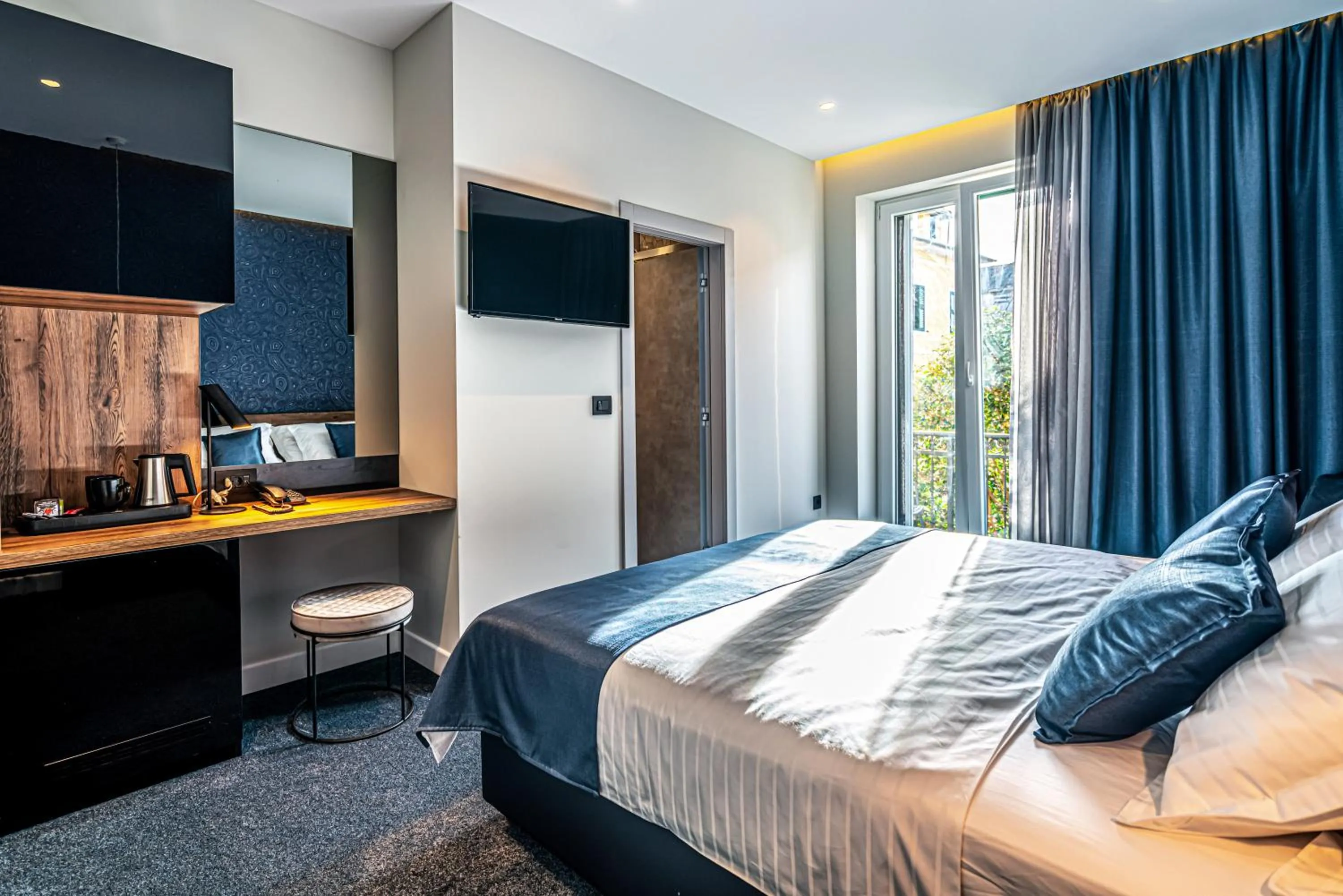CALMA Luxury Rooms