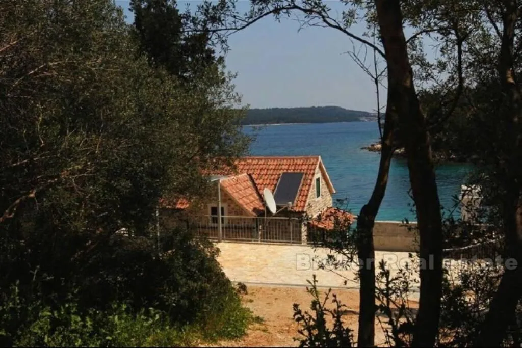 Property building in Villa Mala Dora