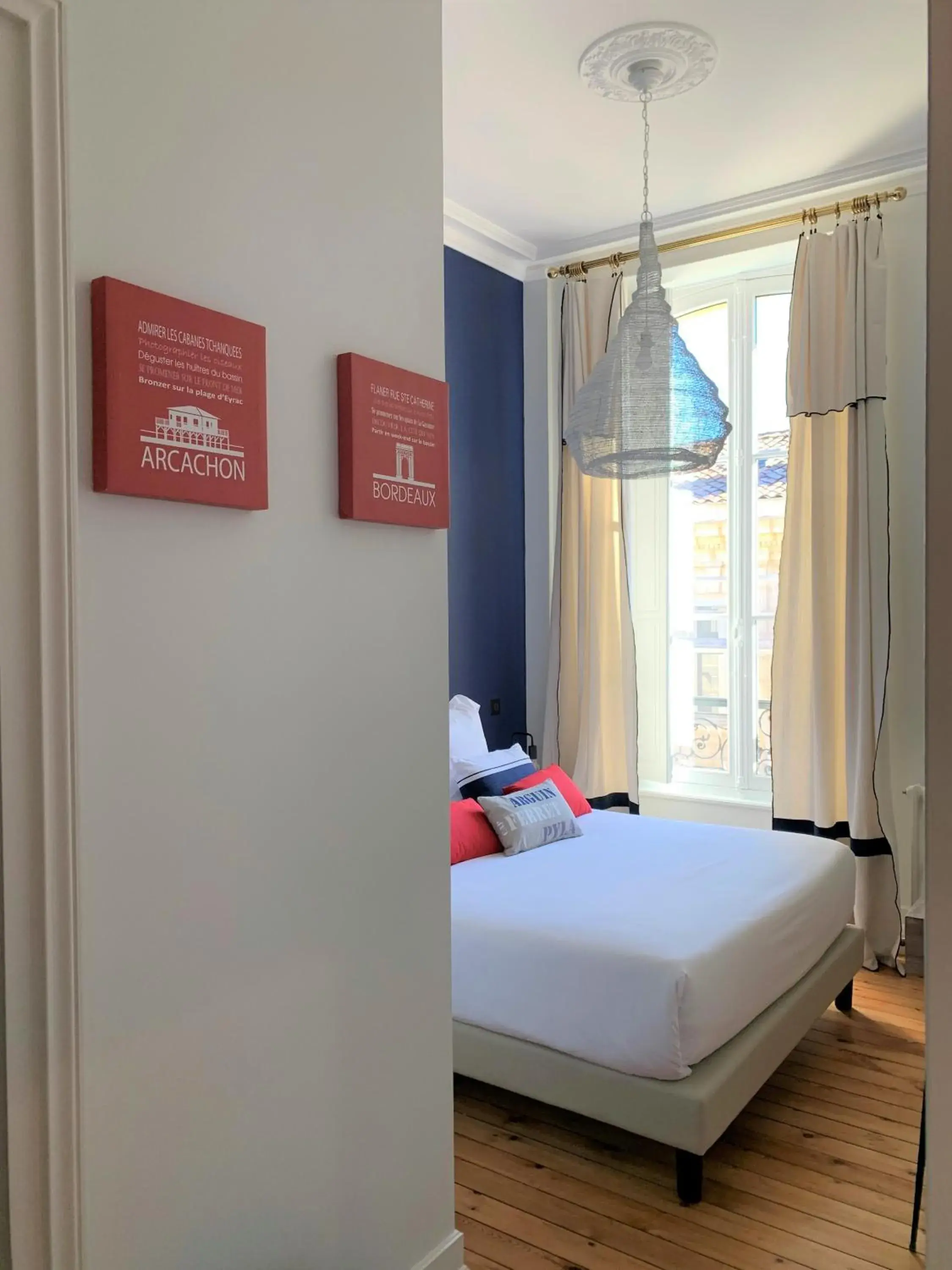 Superior Double Room in Maison Manège Bordeaux Centre Superior Double Room in Maison Manège Bordeaux Centre