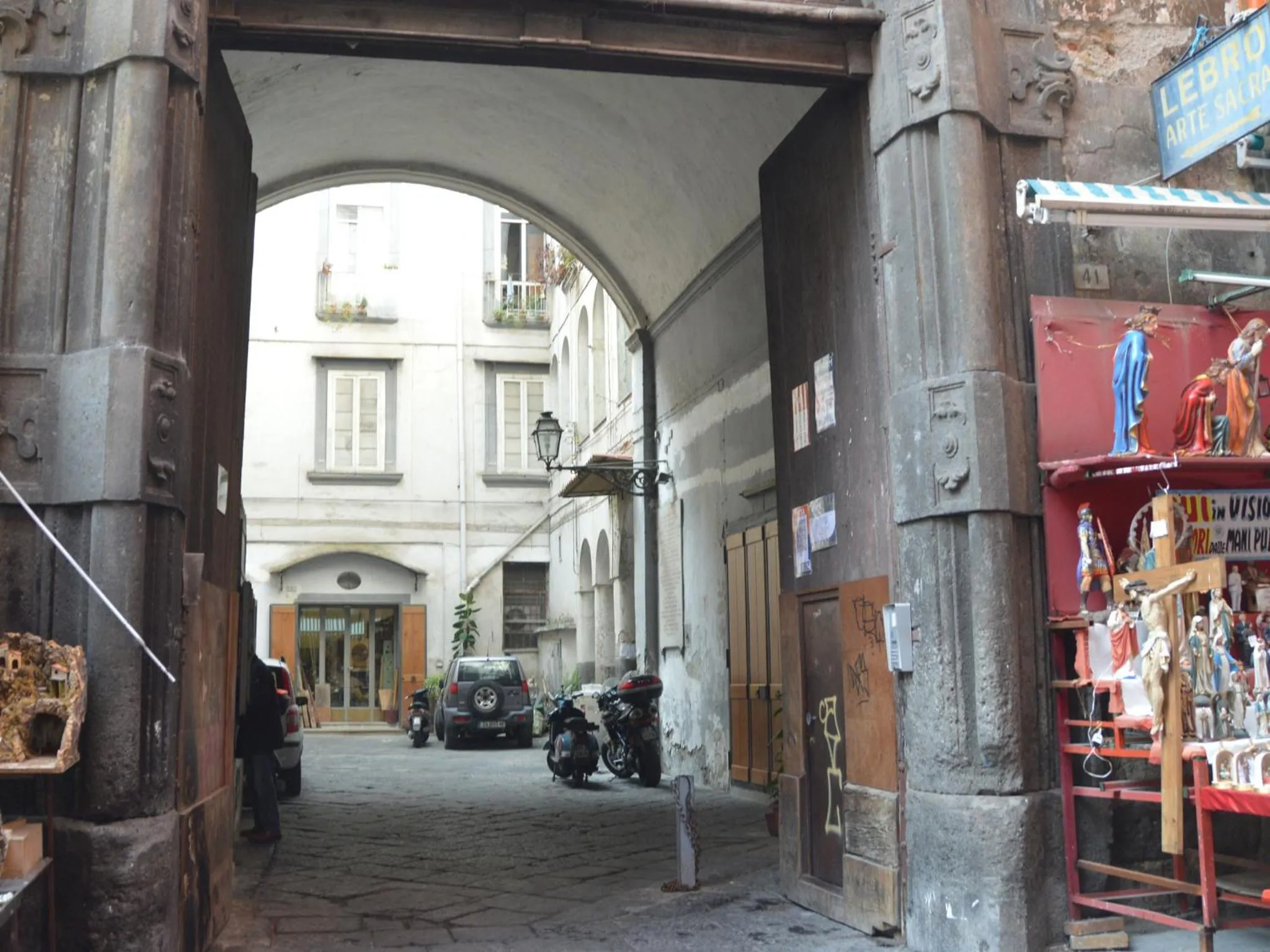 Facade/entrance in casa Ersilia