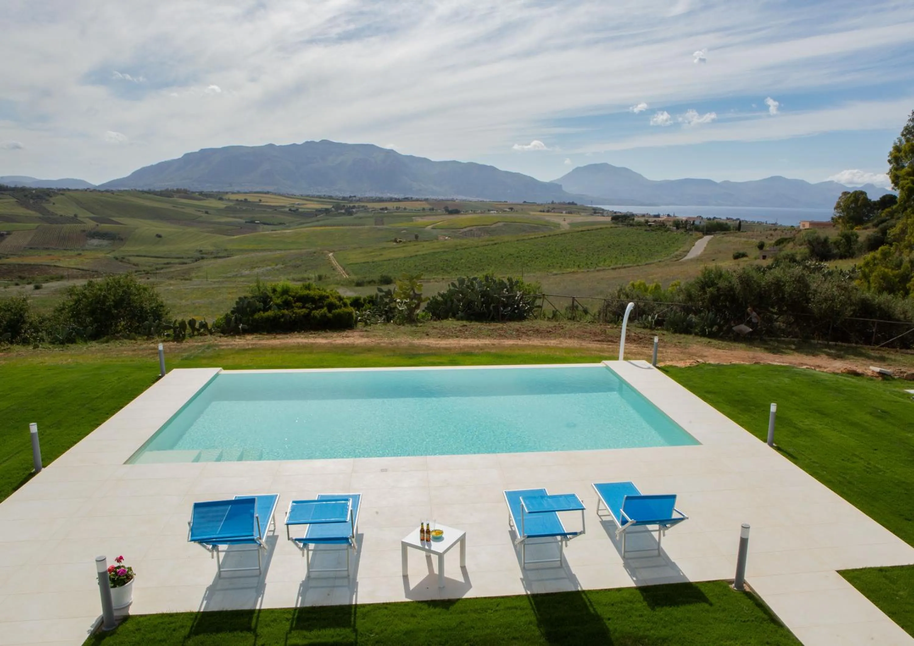Case Playa Resort Balestrate