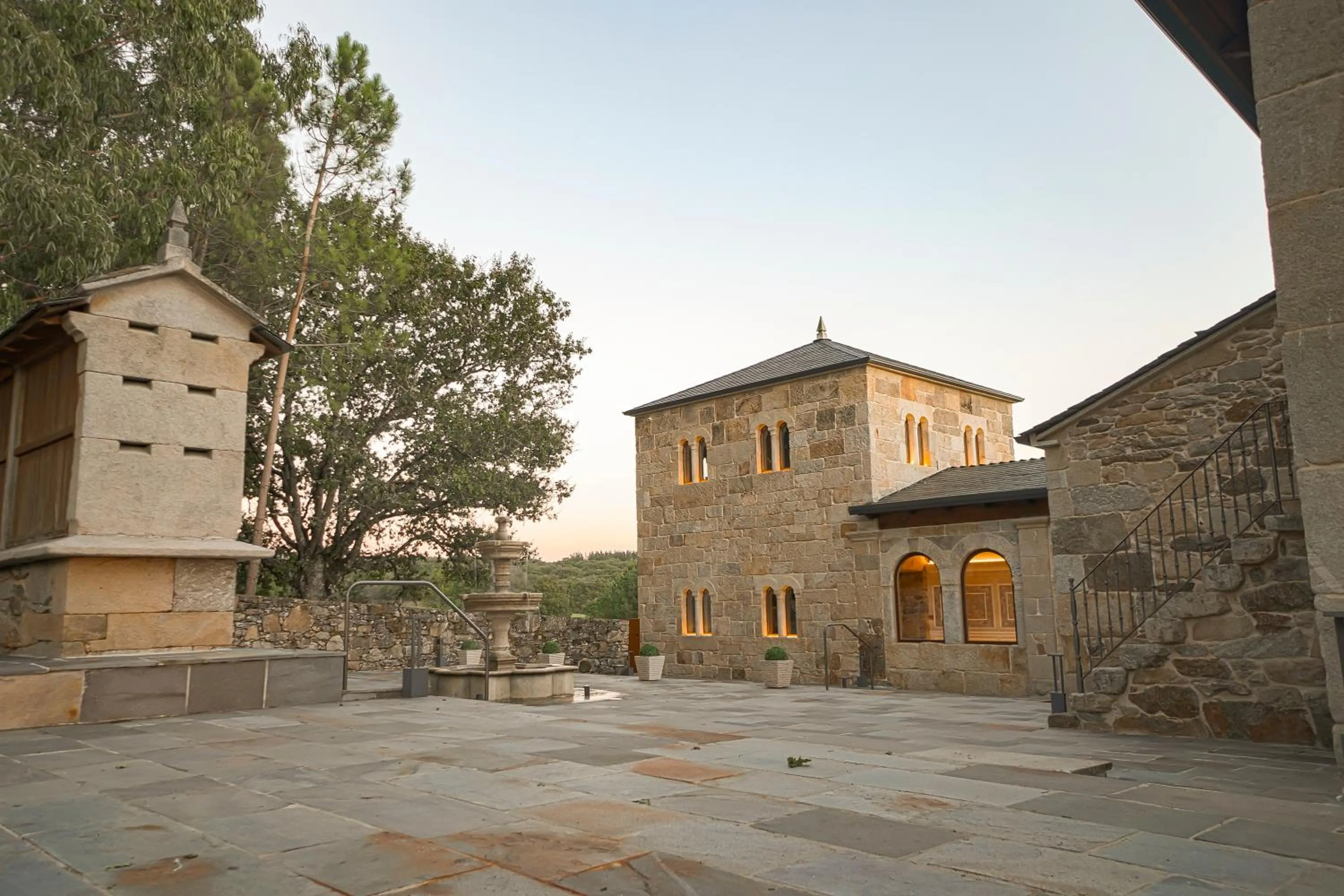 Property building in Hotel As Torres da Hermida