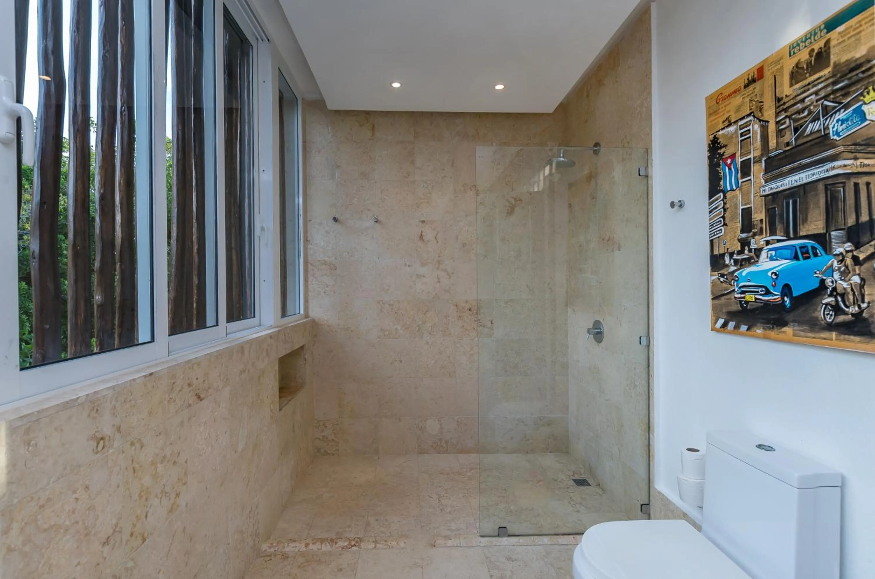 Shower in Unbelievable Villa with Pool - Perfect Family Vacay