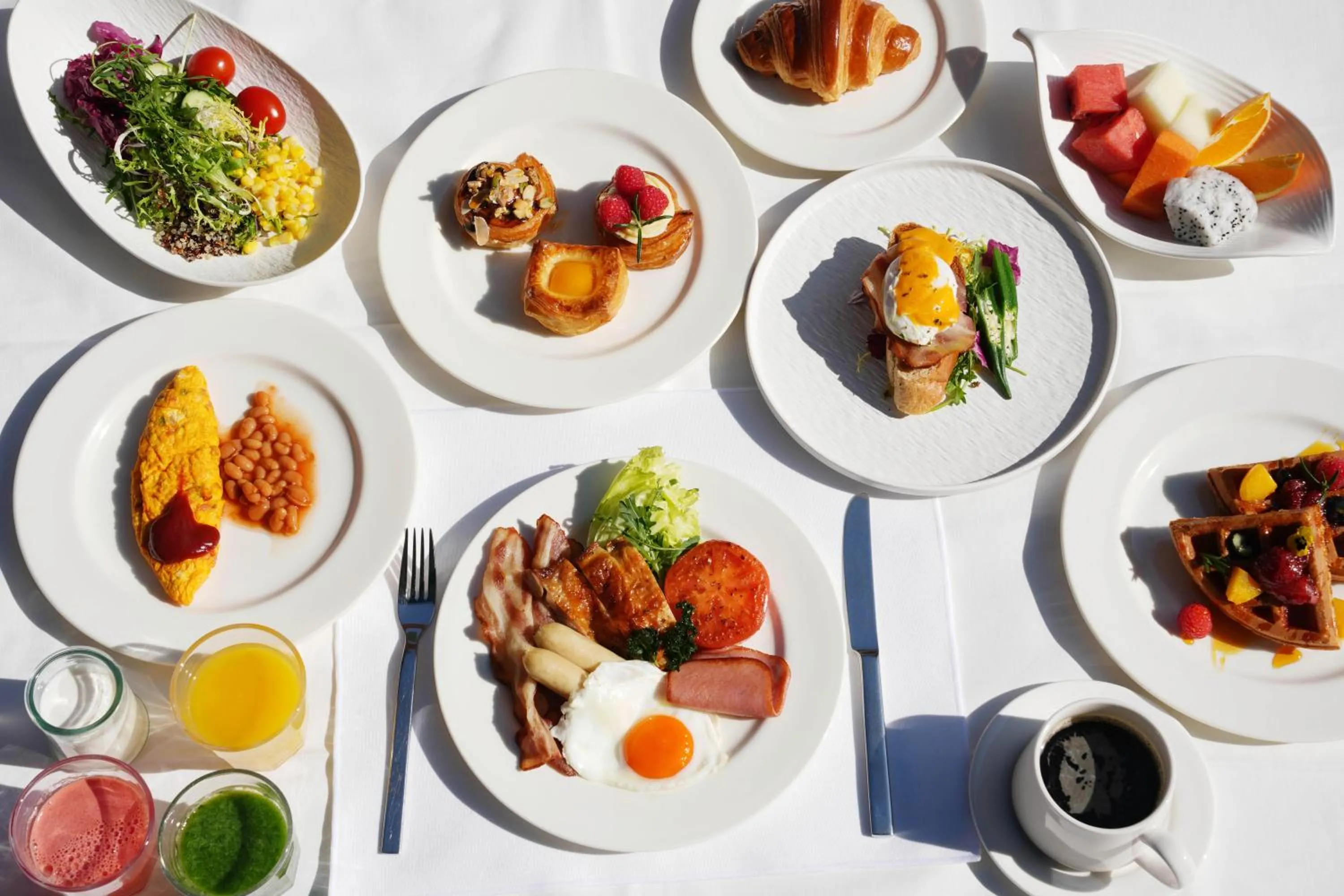 Breakfast in Grand Park Kunming