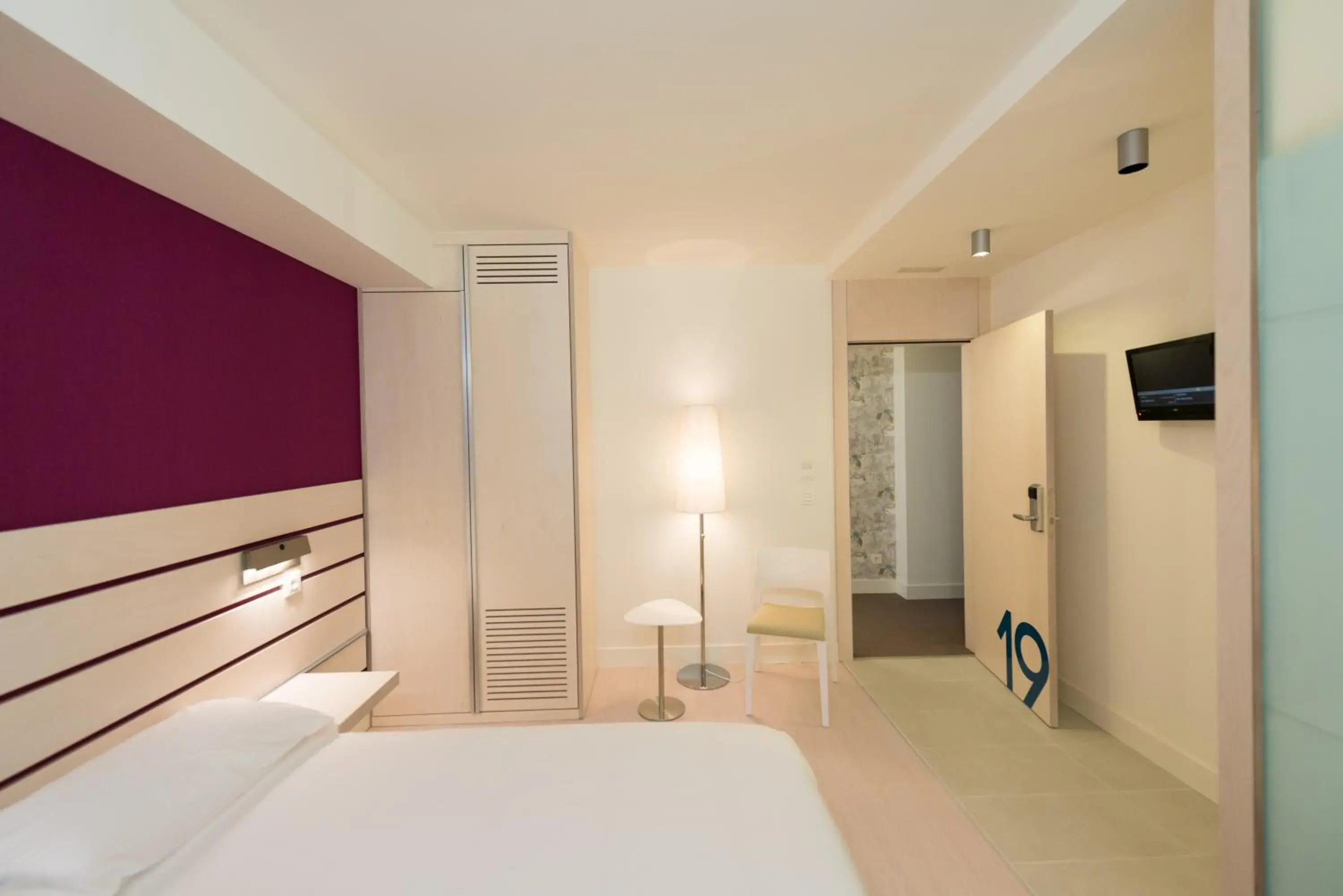 Double Room - Disability Access in Hotel Boreal Viento Norte Double Room - Disability Access in Hotel Boreal Viento Norte