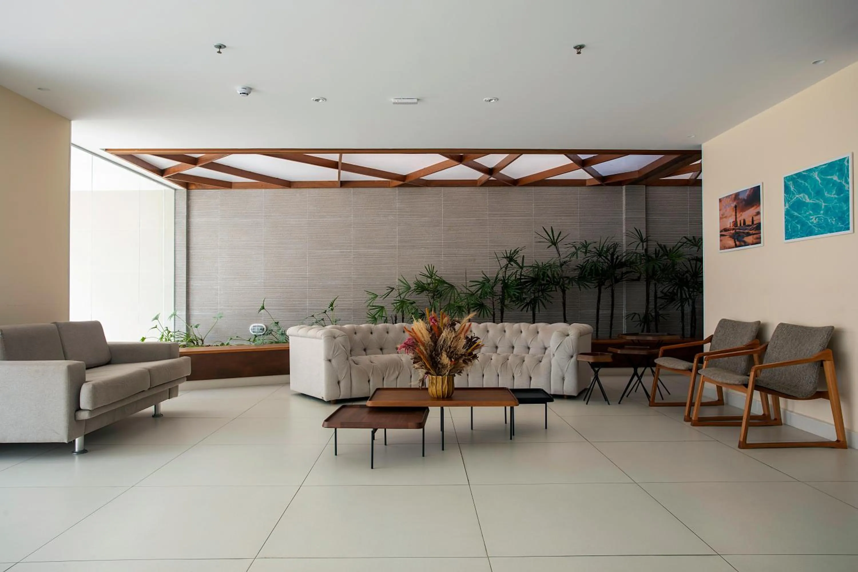 Garden in Verano Pajuçara by Tropicalis