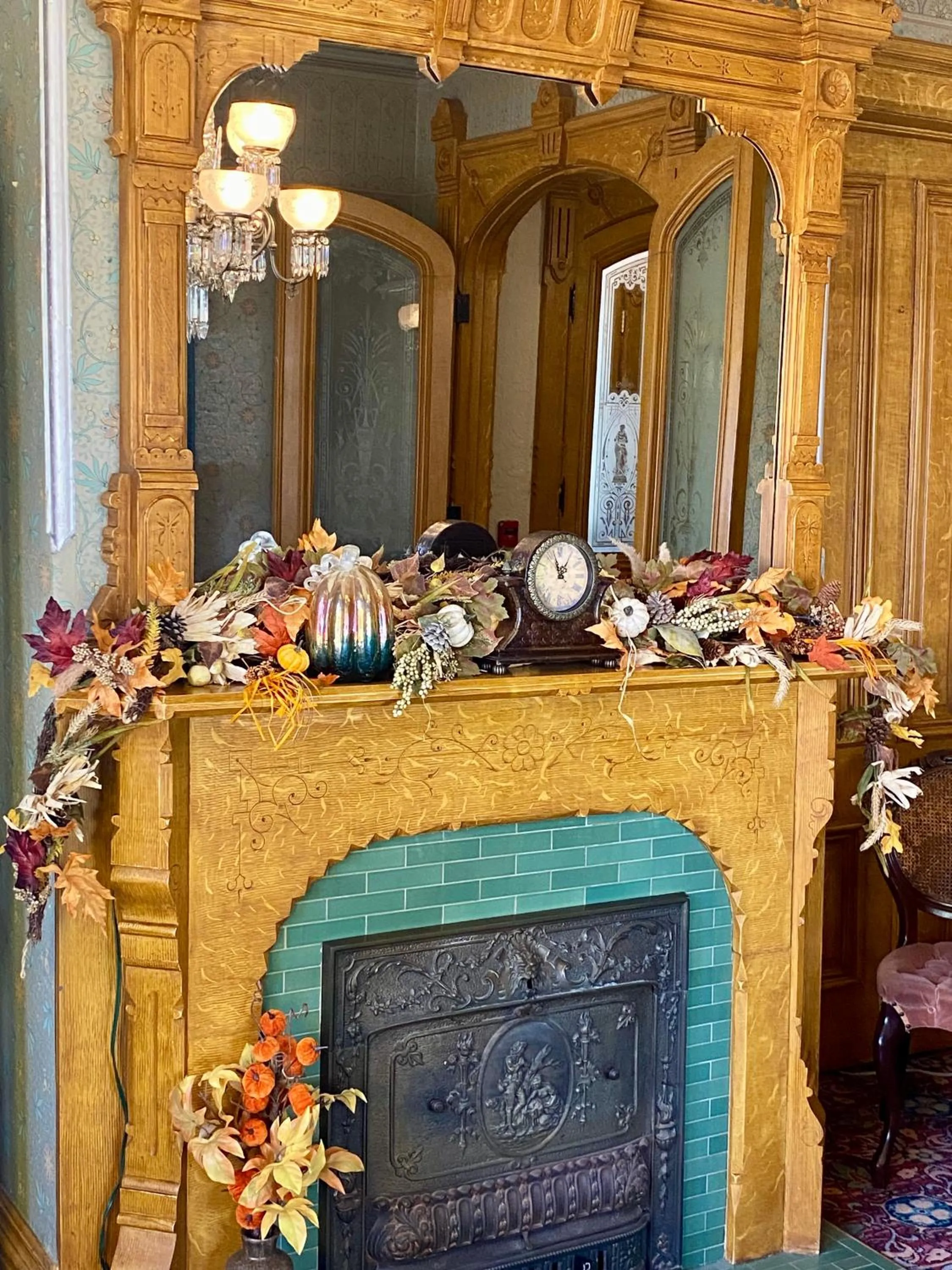 Library in The Kalamazoo House Downtown Hotel and Suites