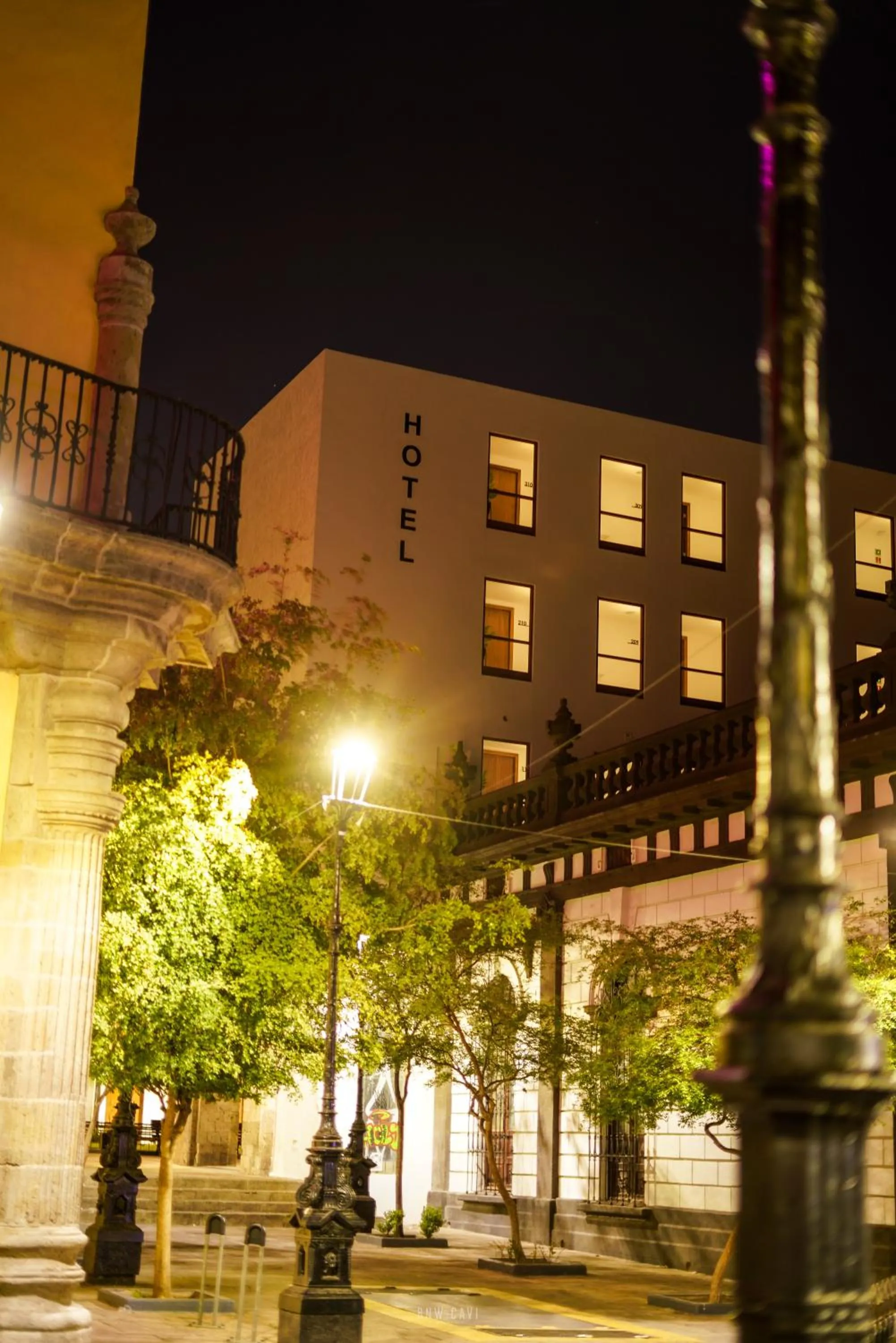 Facade/entrance in Six Hotel Guadalajara Degollado