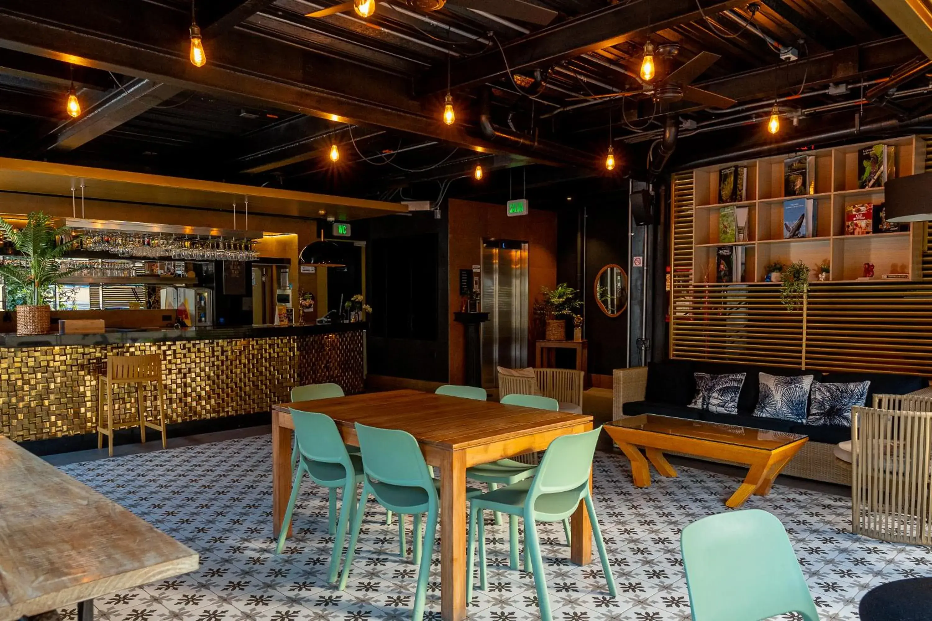 Restaurant/places to eat in Hotel Foresto 365 Restaurant/places to eat in Hotel Foresto 365