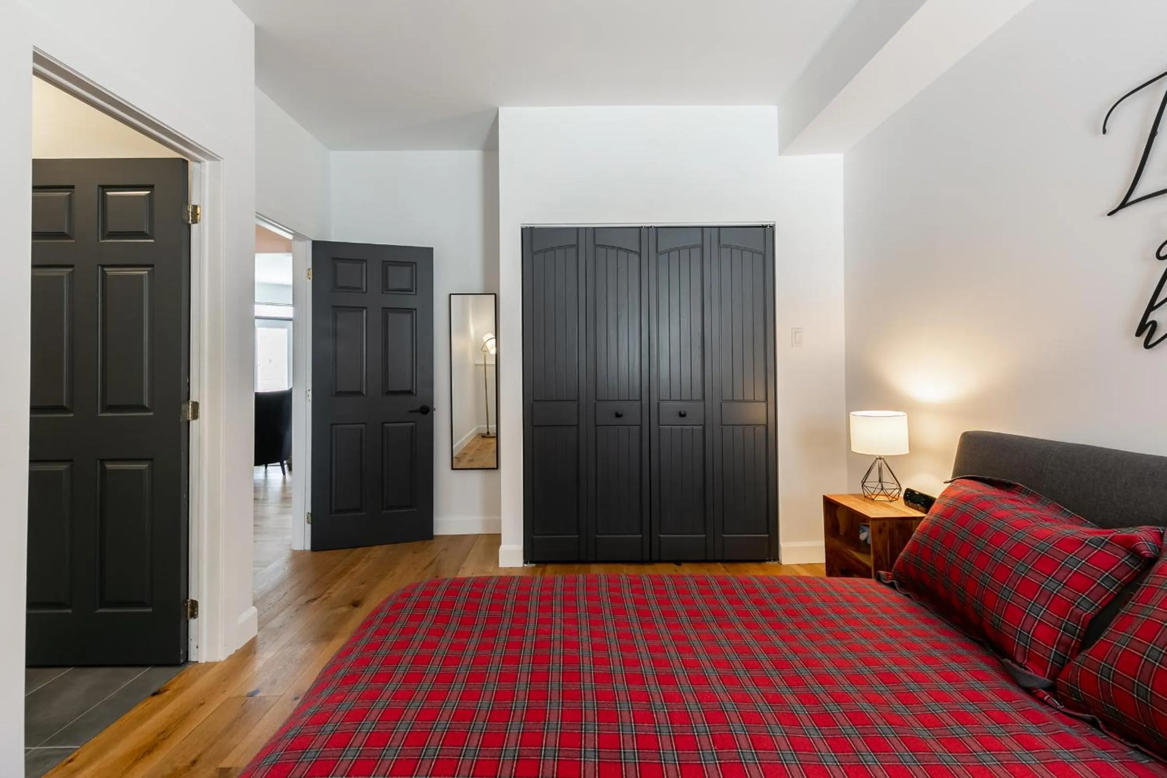 Bedroom, Bed in Le Chalumeau by Chez Tremblant