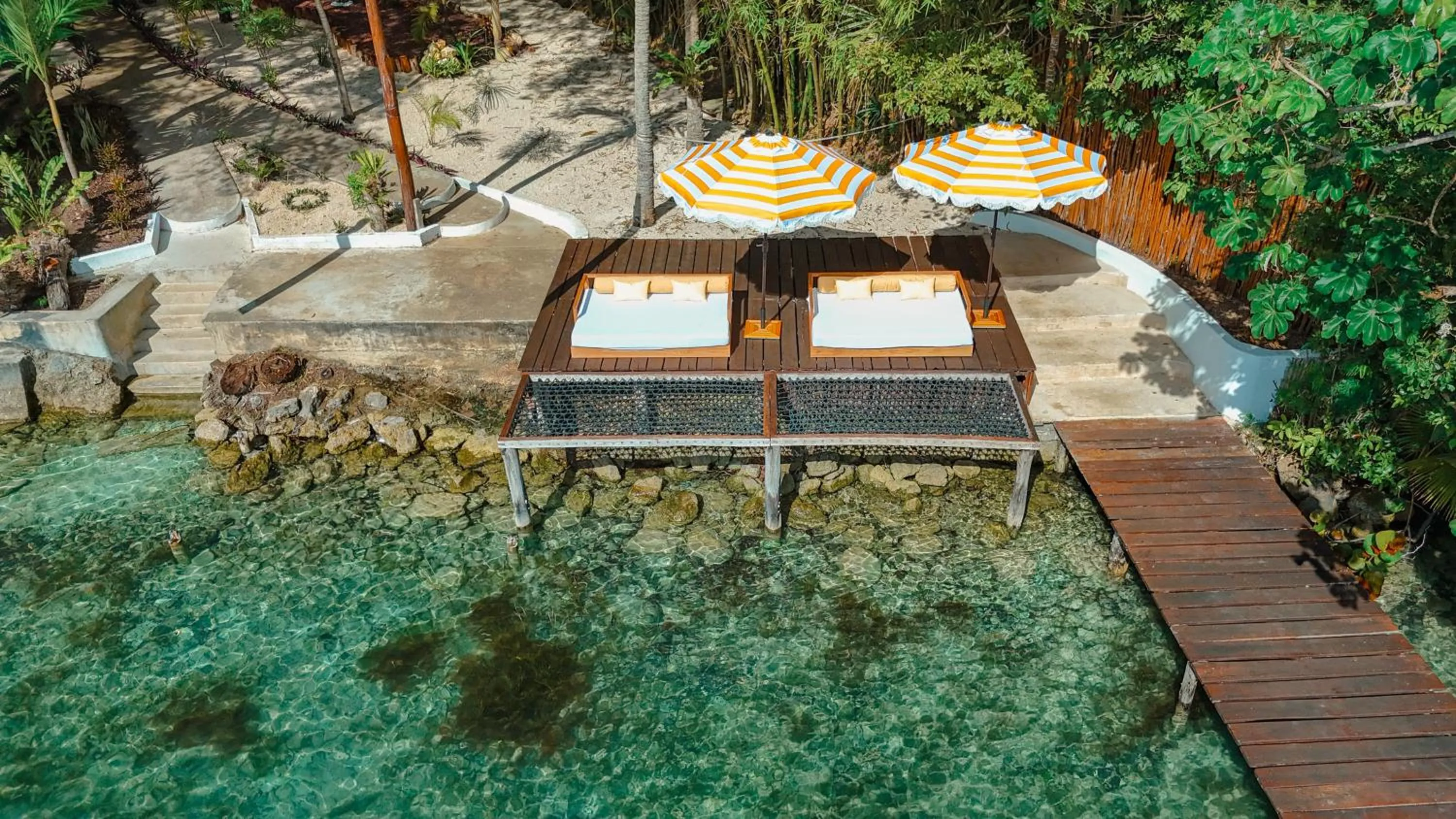 Day in Mikasa Bacalar Hotel Boutique, Lagoon Front