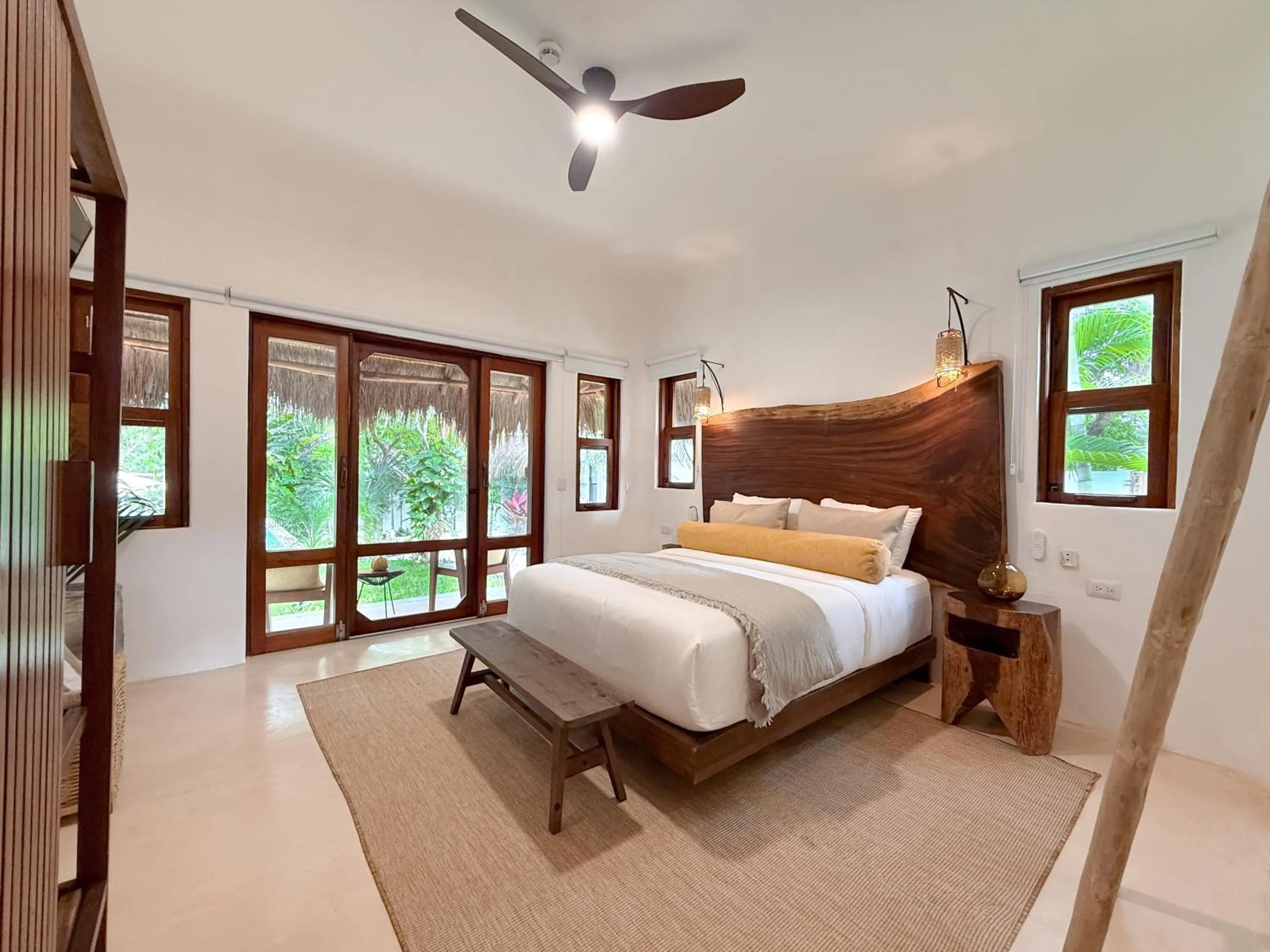 Bed in Mikasa Bacalar Hotel Boutique, Lagoon Front
