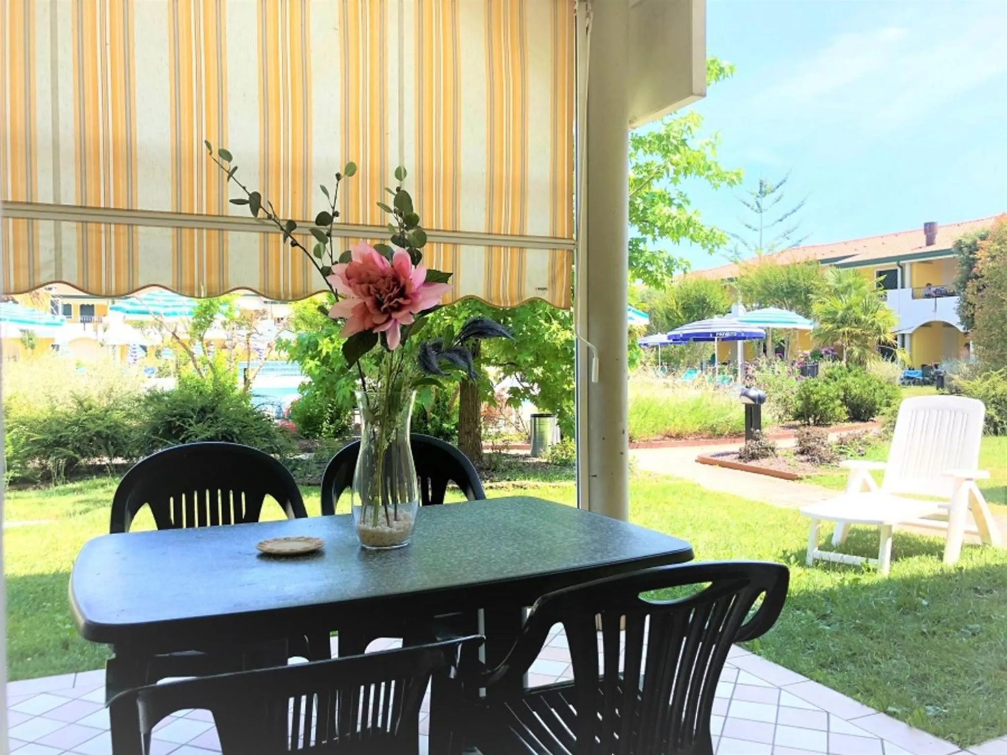 Enjoy the sun from a private garden