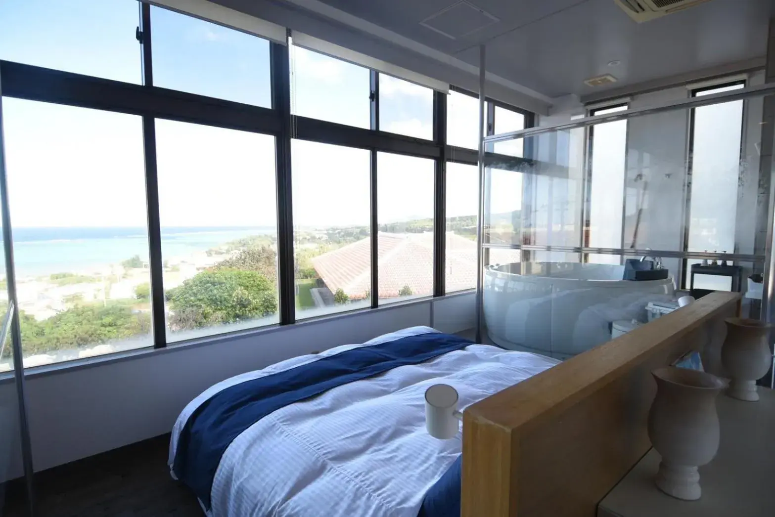 Bed in FIRST STREET Okinawa Yomitan-son Oceans -SEVEN Hotels and Resorts- Bed in FIRST STREET Okinawa Yomitan-son Oceans -SEVEN Hotels and Resorts-