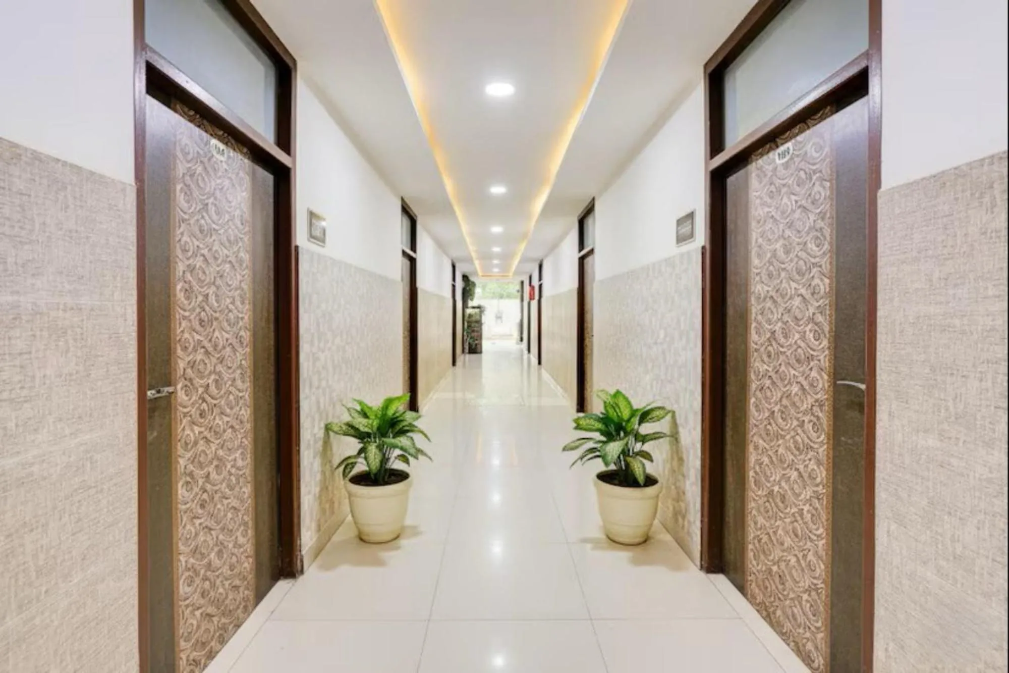 FabHotel Golden Stone