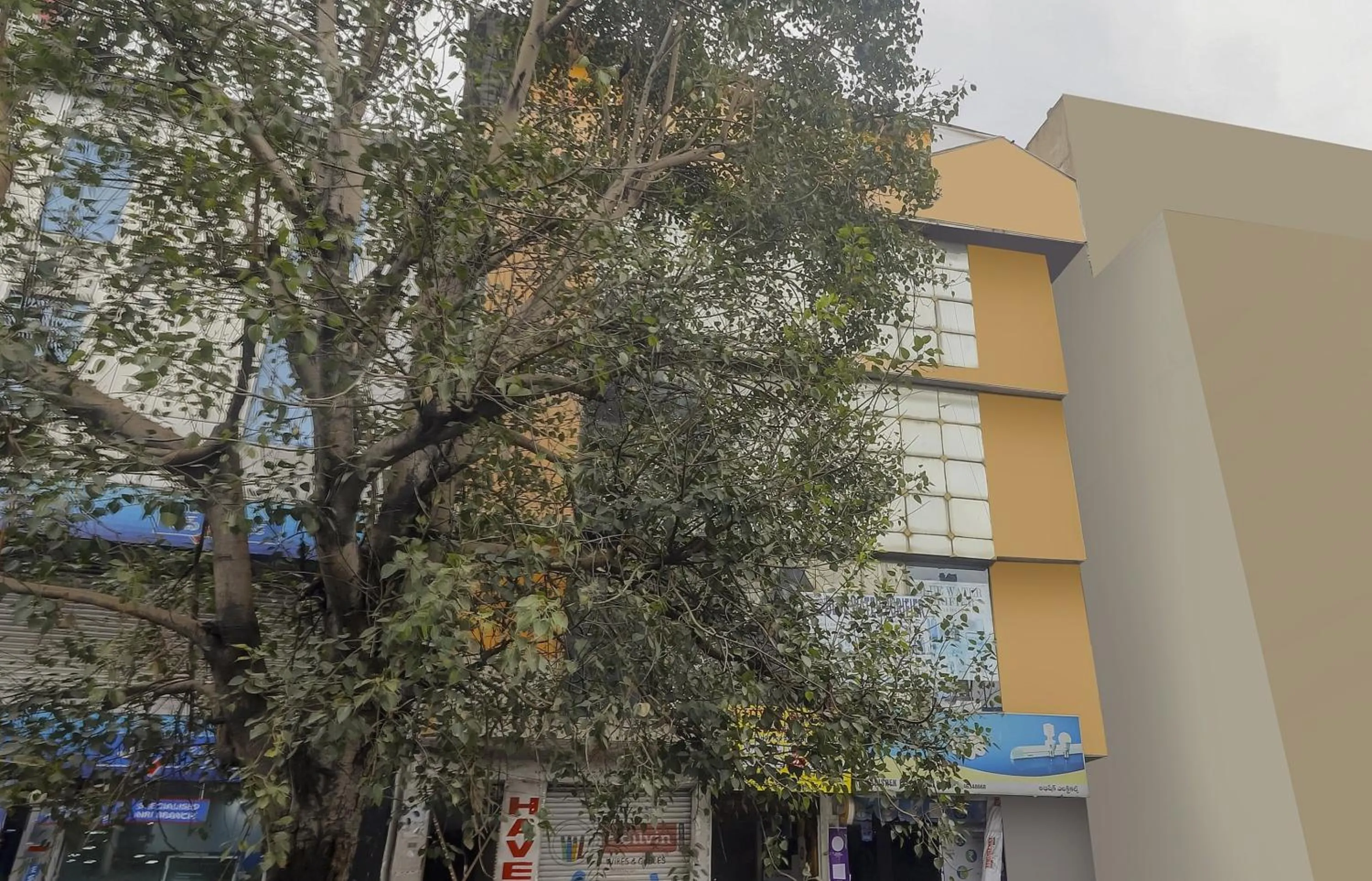 Facade/entrance in OYO 76333 Newgen Grand