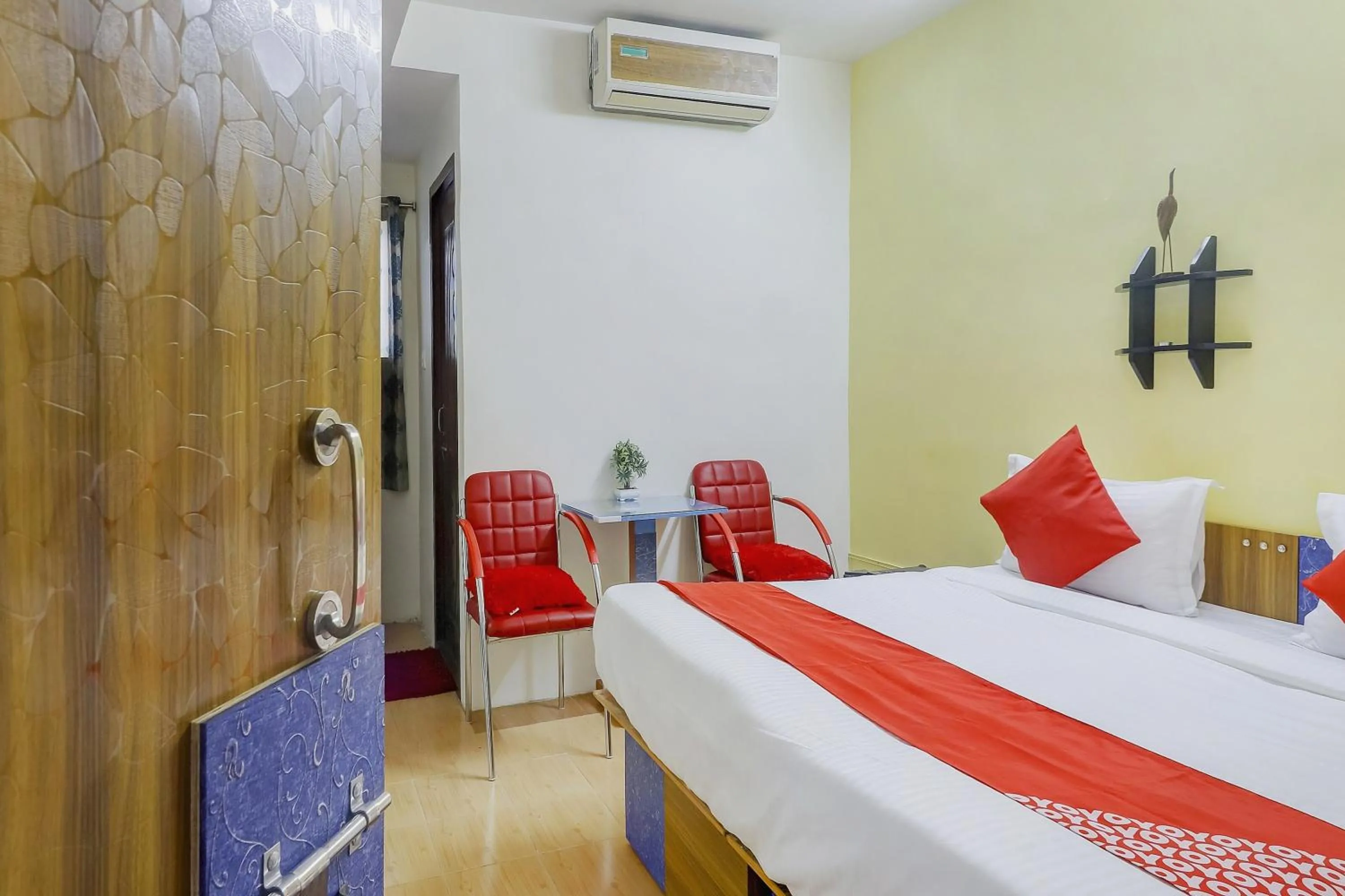 Bedroom, Bed in OYO 76333 Newgen Grand