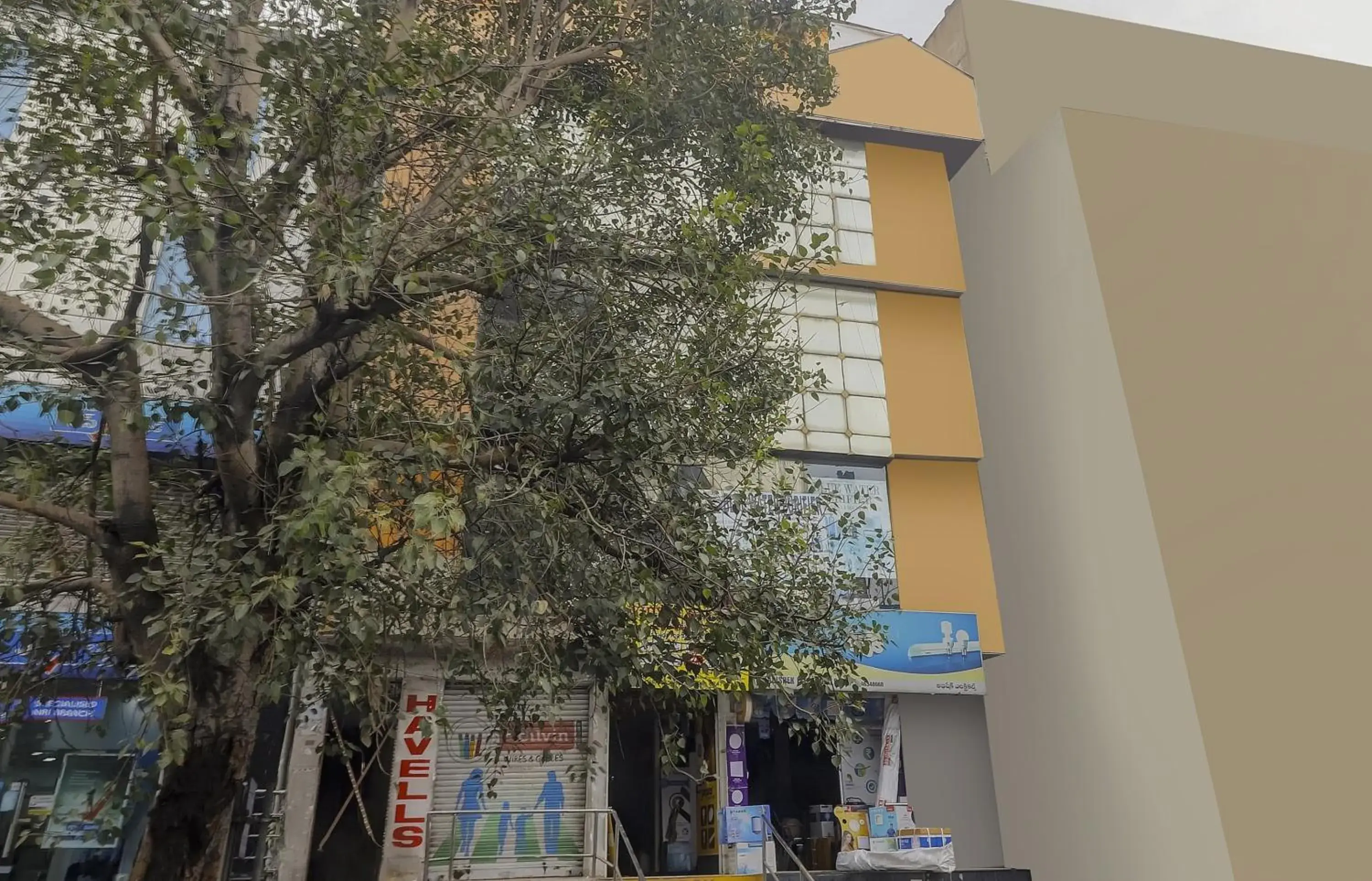 Facade/entrance in OYO 76333 Newgen Grand Facade/entrance in OYO 76333 Newgen Grand