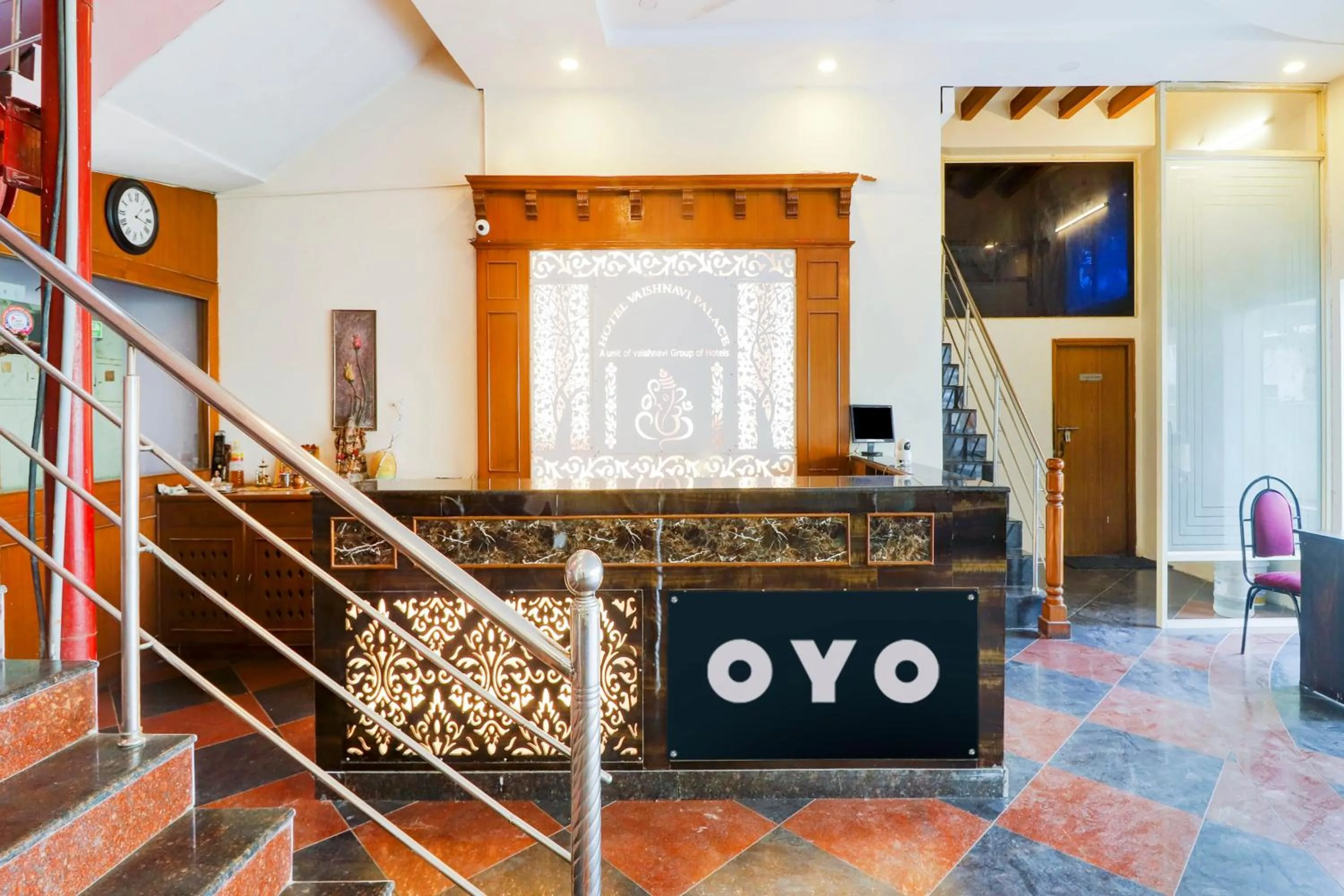 Lobby or reception in Super Hotel O Vaishnavi Palace