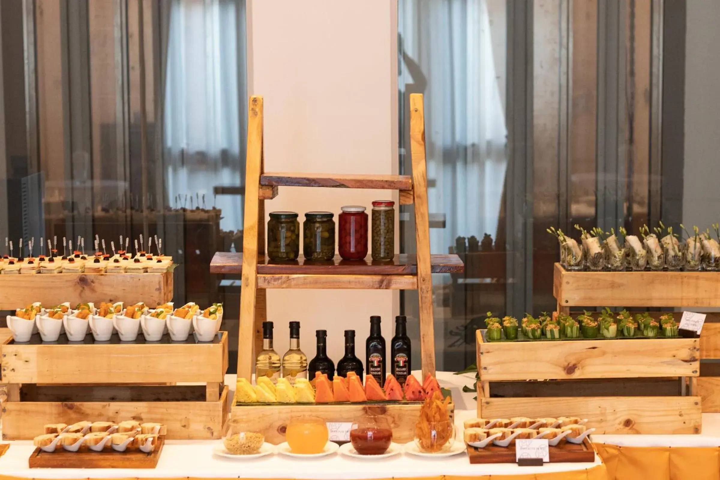 Food and drinks in Sensory Park Urban Hotel Food and drinks in Sensory Park Urban Hotel