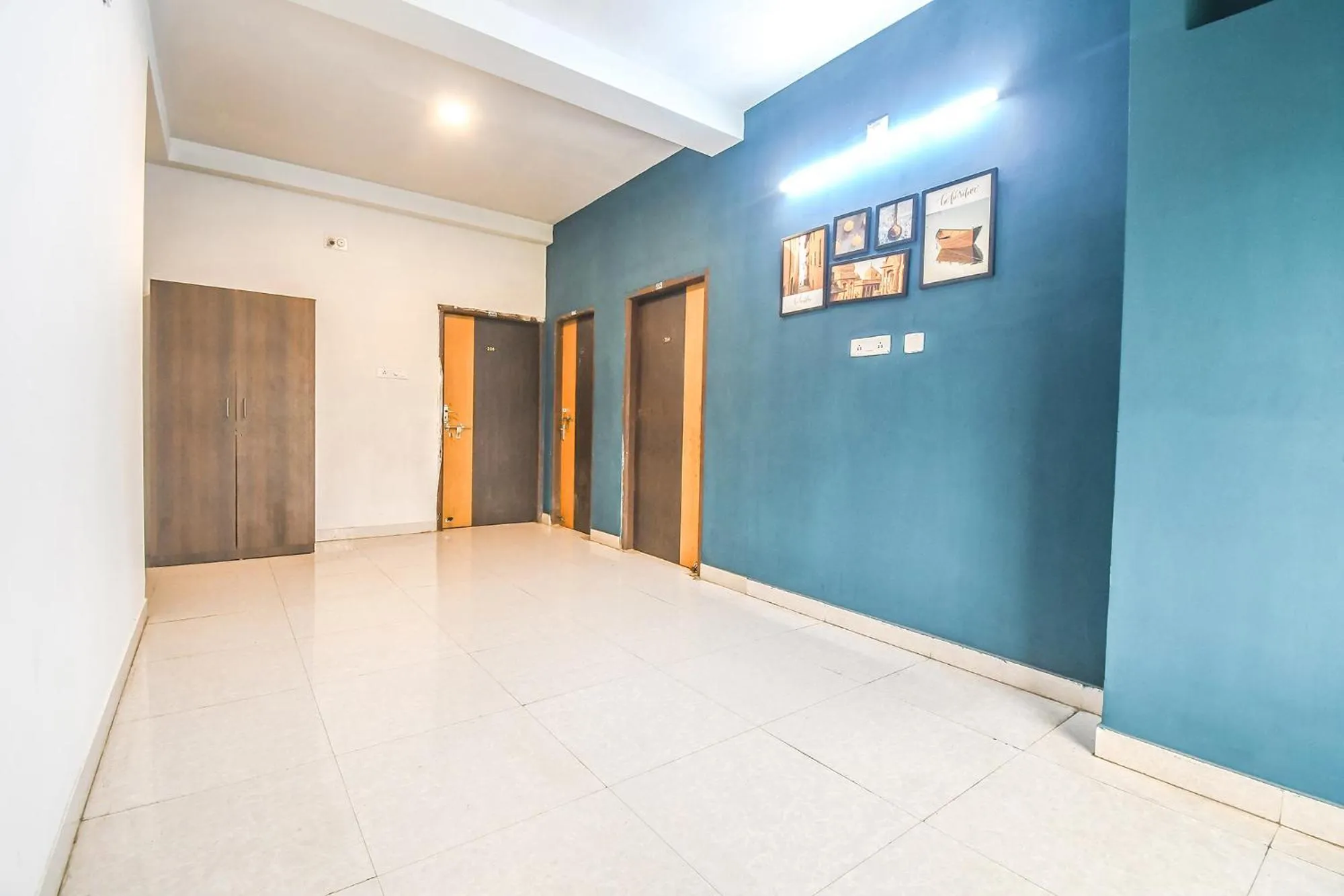 Lobby or reception in FabHotel Welcome Inn I - Nr DN Regalia Mall