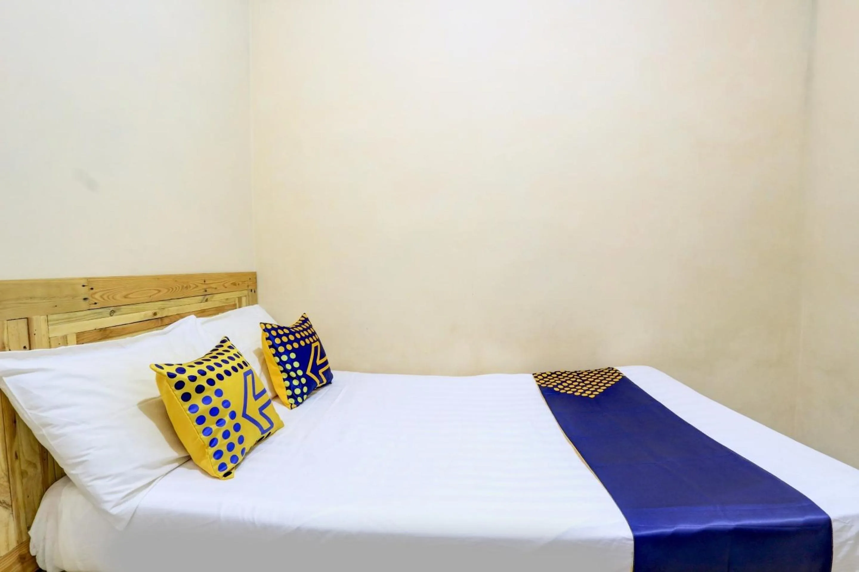 Bedroom, Bed in Hotel O Ramayana